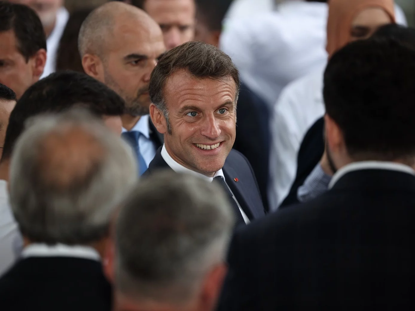Macron i kokaina? Na rosyjskiego fejka złapali się posłowie PiS Macron i kokaina? Na rosyjskiego fejka złapali się posłowie PiS