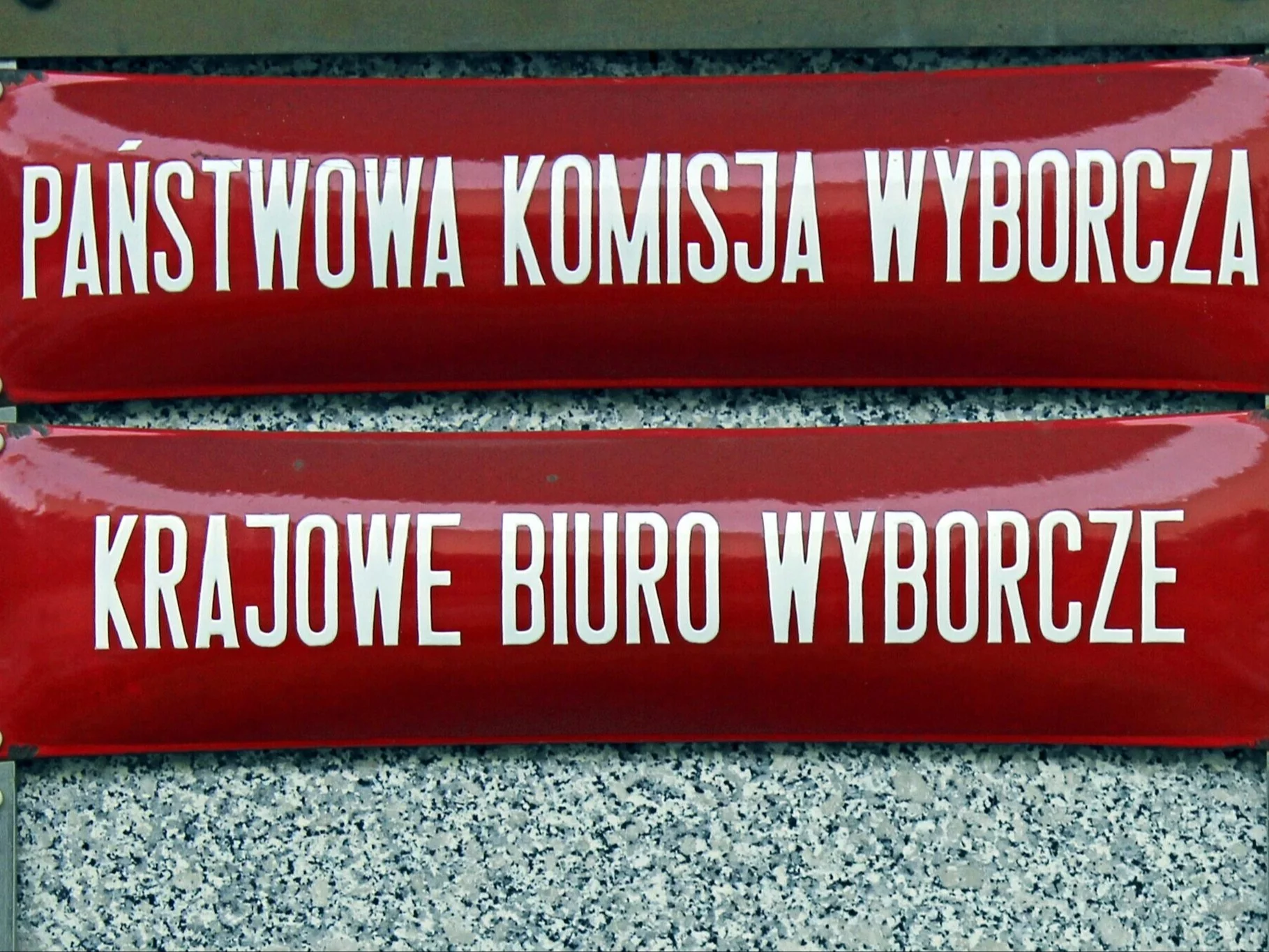 PiS i Konfederacja mają problem. Przełomowa decyzja PKW PiS i Konfederacja mają problem. Przełomowa decyzja PKW