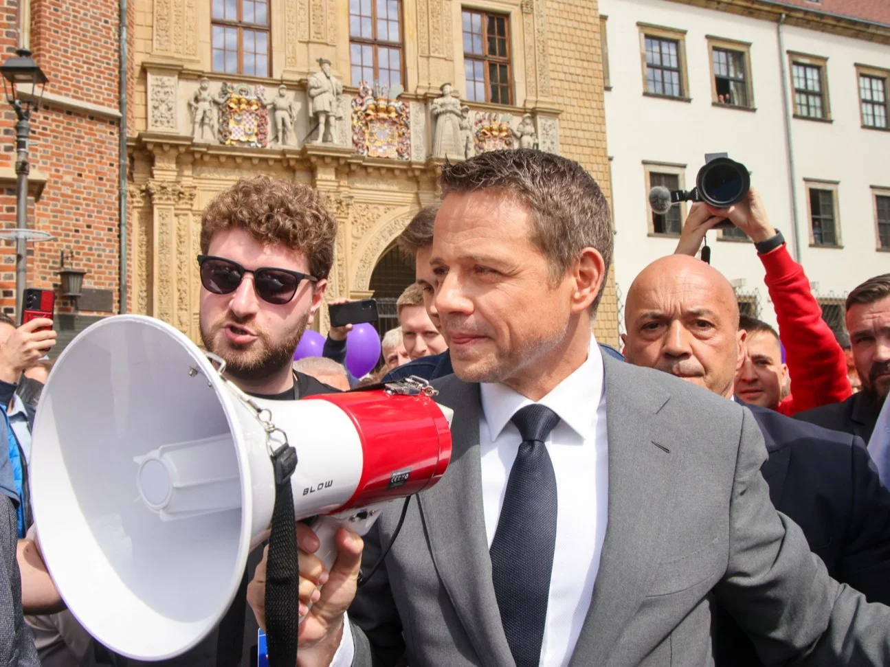Trzaskowski zaskakuje nową narracją: W szkołach czasami dyskryminuje się chłopców Trzaskowski zaskakuje nową narracją: W szkołach czasami dyskryminuje się chłopców