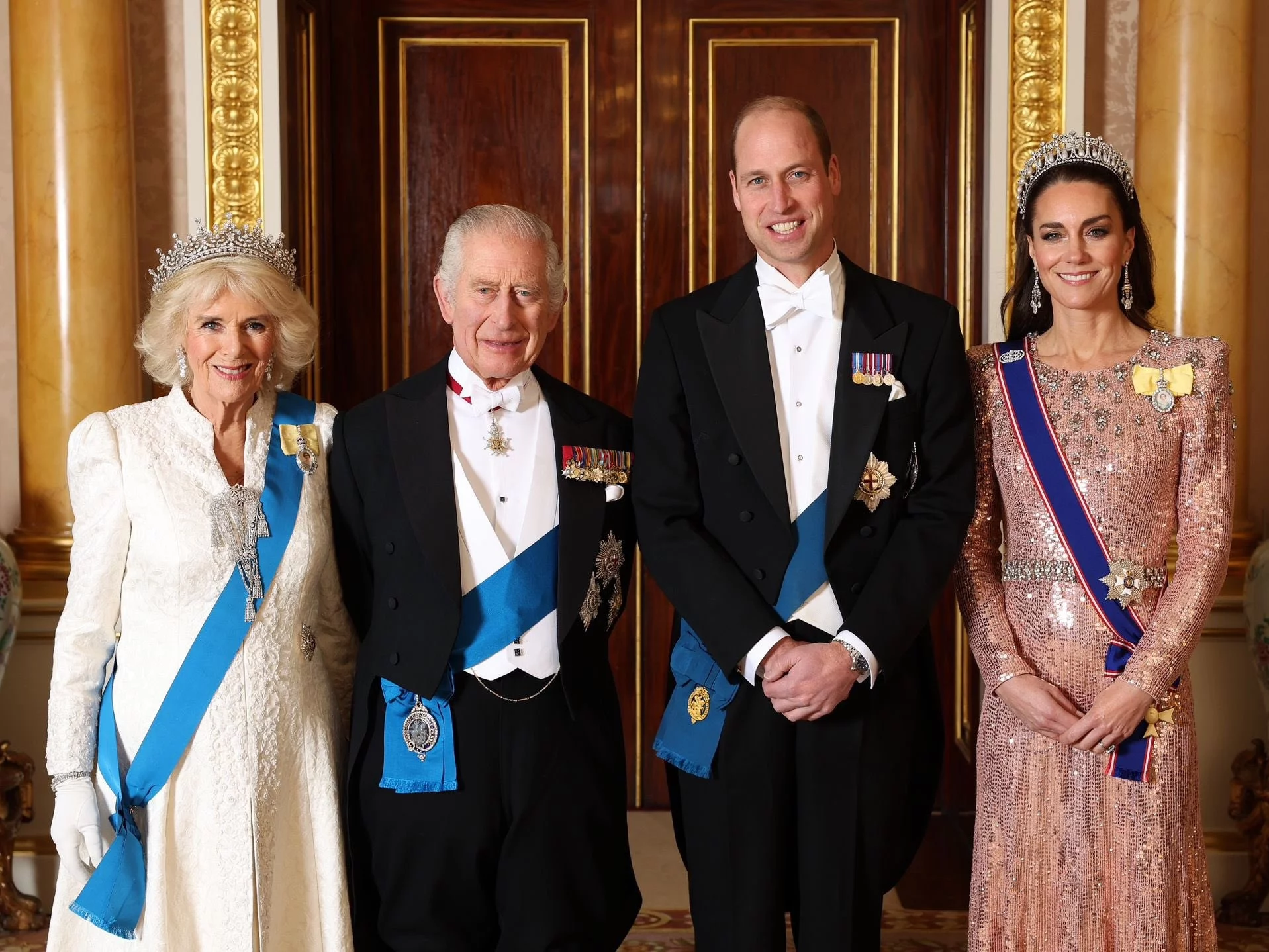Wiliam i Kate w zawieszeniu. Karol III wstrzymuje ważną decyzję