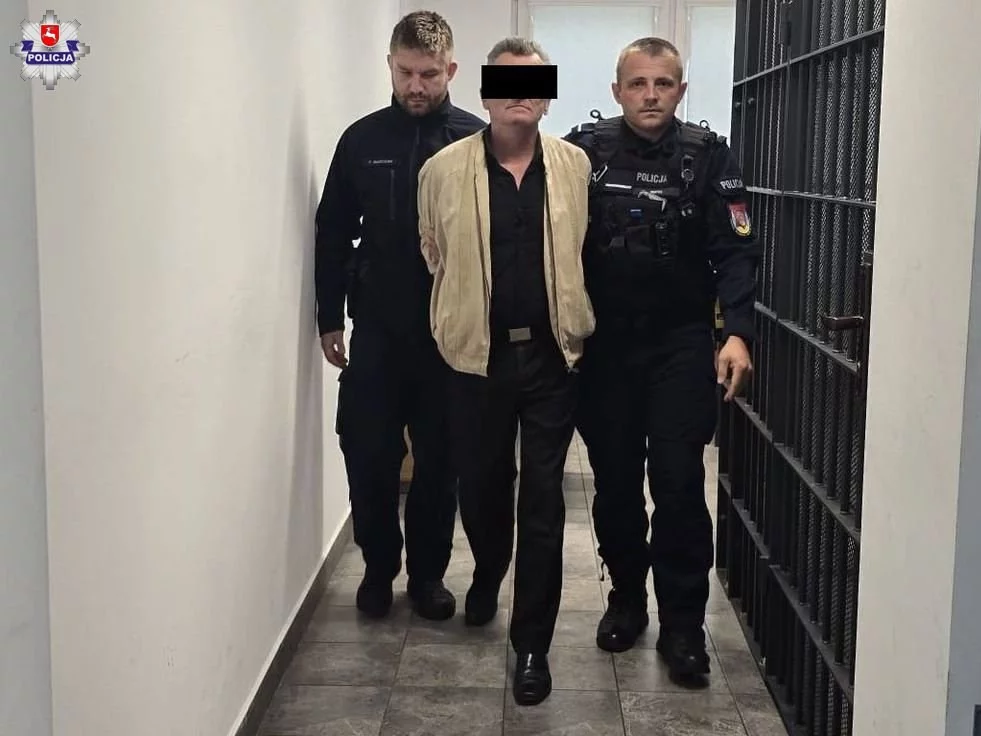 Z atrapą broni do komornika. Mieszkaniec Lubelszczyzny wpadł w spore kłopoty Z atrapą broni do komornika. Mieszkaniec Lubelszczyzny wpadł w spore kłopoty