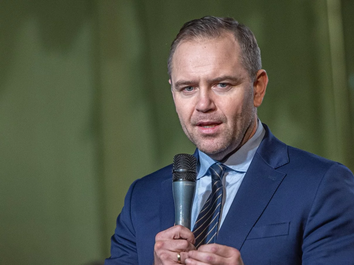 Nawrocki z „niespodzianką dla Polaków”. Rzecznik PiS ujawnił szczegóły Nawrocki z „niespodzianką dla Polaków”. Rzecznik PiS ujawnił szczegóły