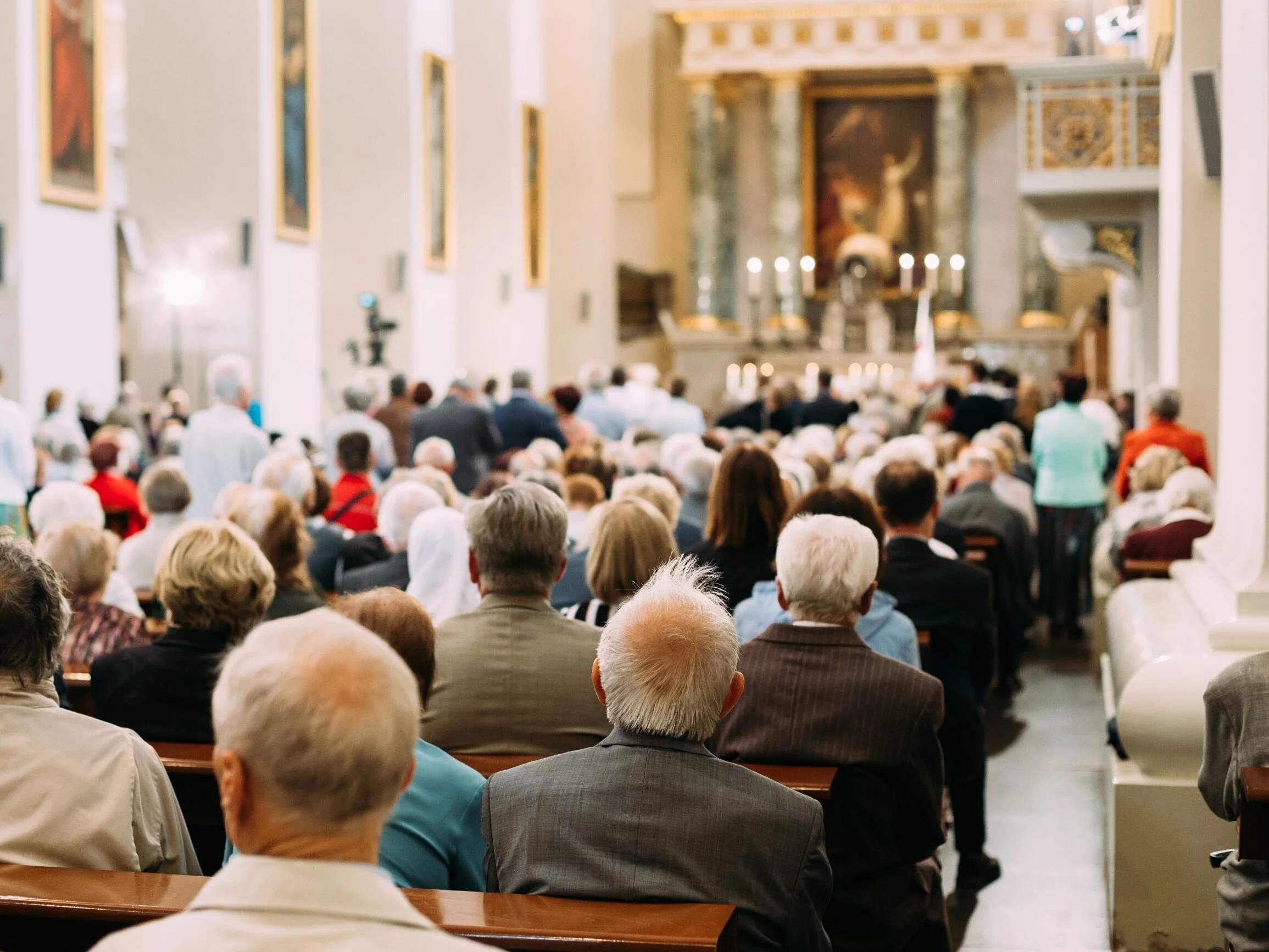 Wygrana Nawrockiego napędziła apostazję? Te dane mówią same za siebie Wygrana Nawrockiego napędziła apostazję? Te dane mówią same za siebie