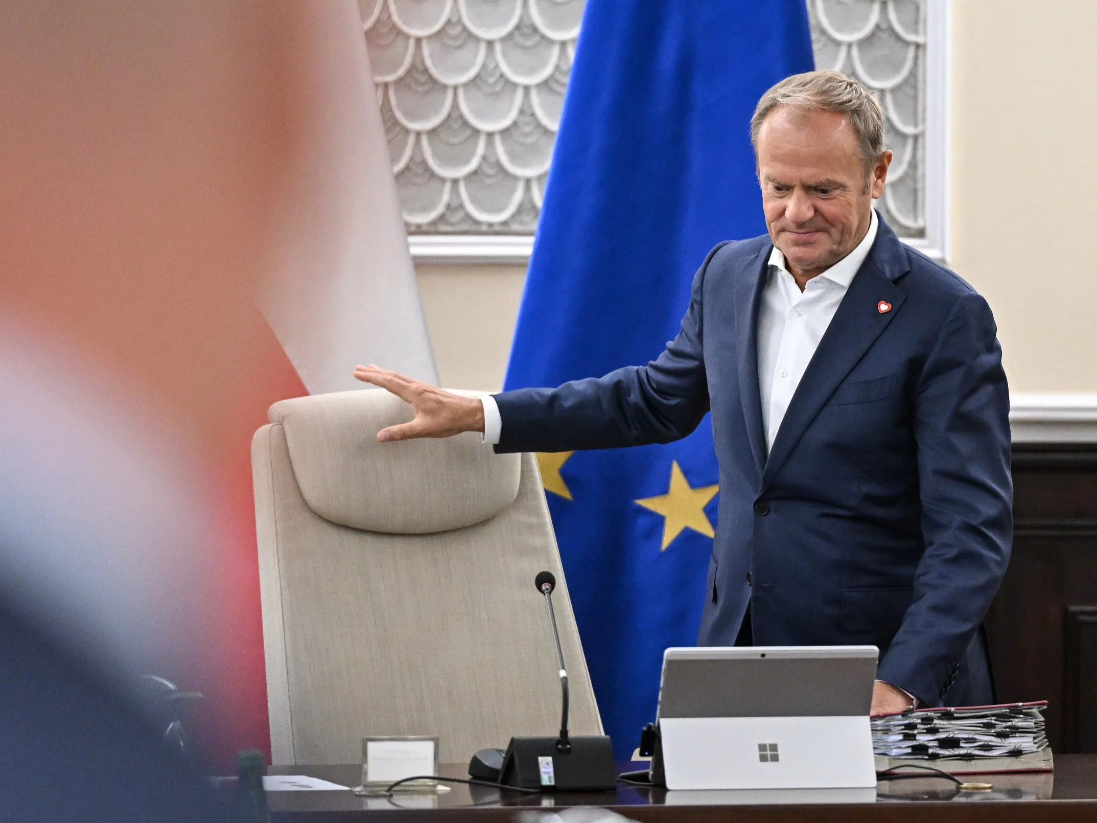 Bąkiewicz uderzył Tuska. „Wylądujesz pod jedną celą” Bąkiewicz uderzył Tuska. „Wylądujesz pod jedną celą”