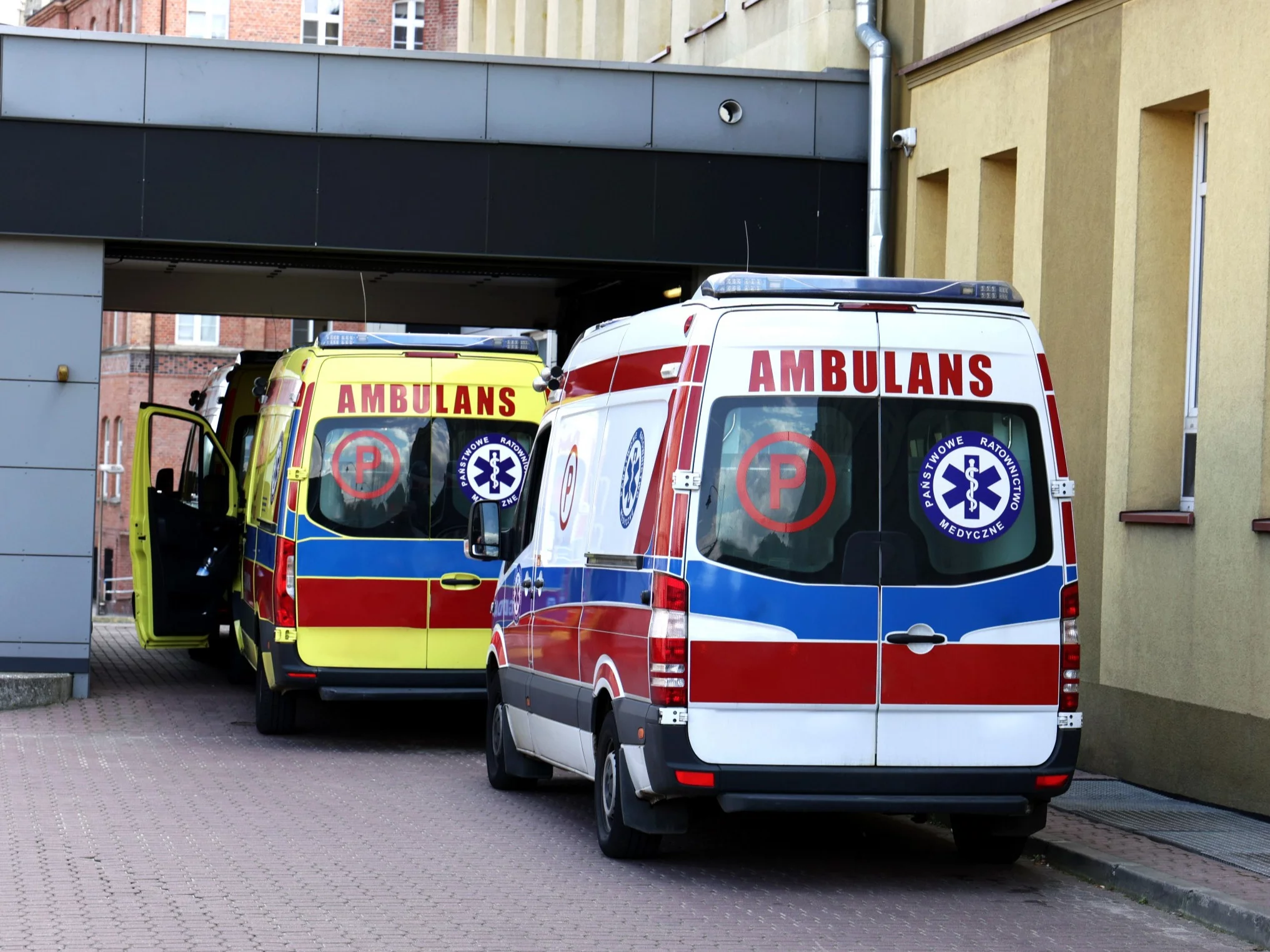 Dantejskie sceny w szpitalu. Pijany mężczyzna zniszczył sprzęt wart tysiące złotych
