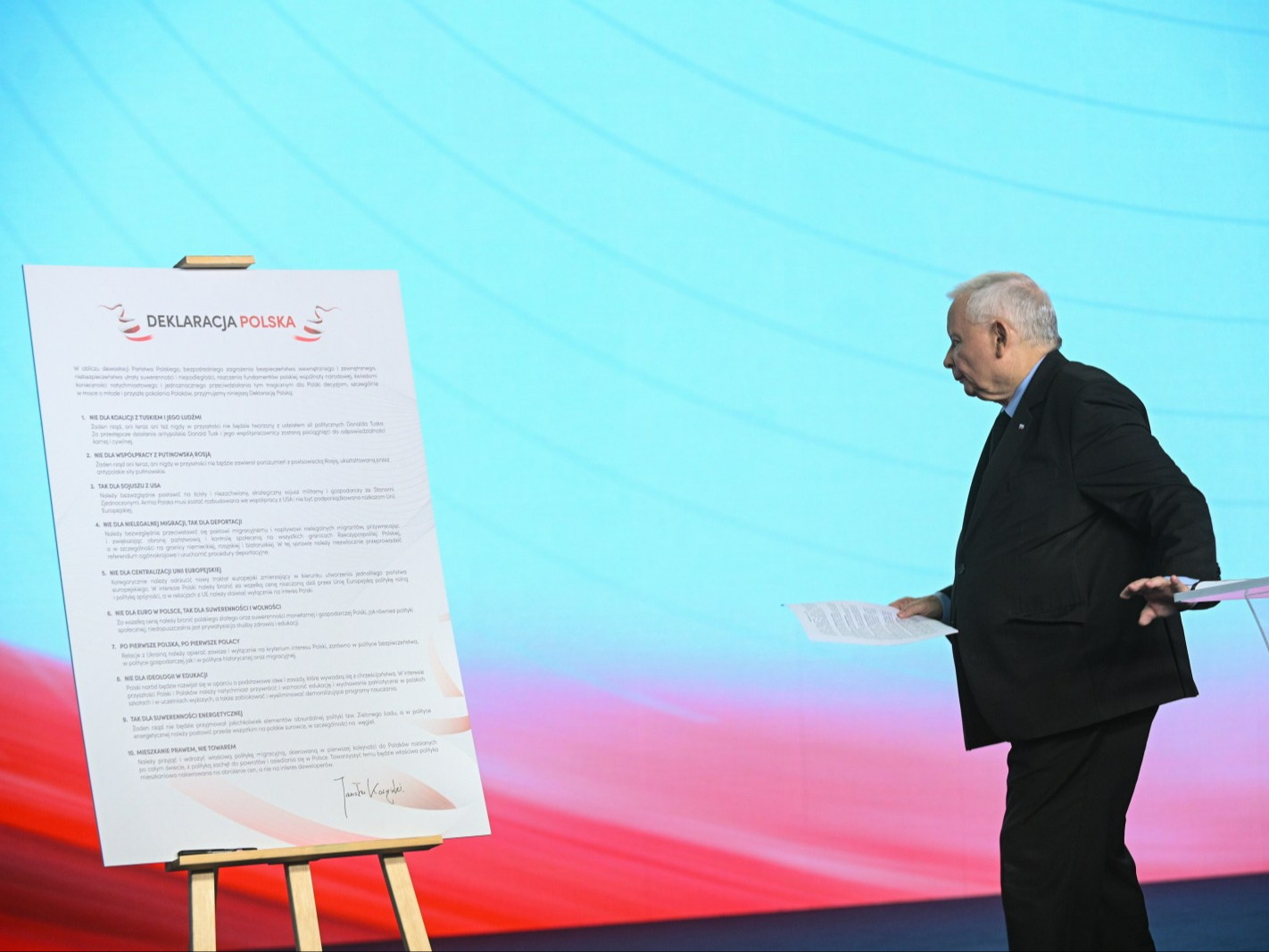 PiS przedstawia „Deklarację polską”. Kaczyński tłumaczy, że chodzi mu o Konfederację PiS przedstawia „Deklarację polską”. Kaczyński tłumaczy, że chodzi mu o Konfederację