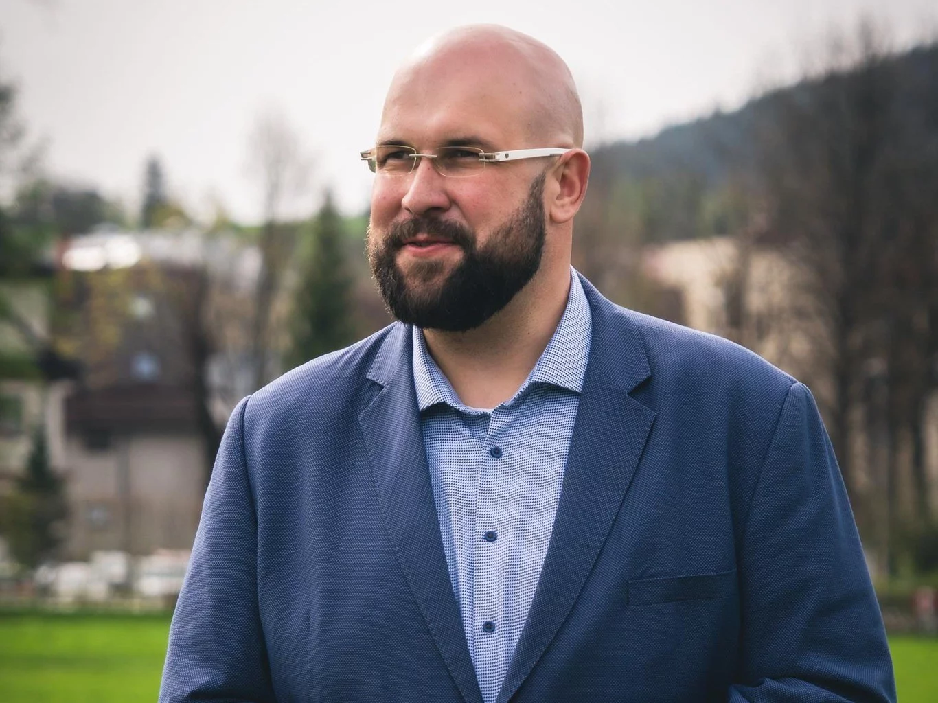 PiS walczy o swój bastion, zbiera podpisy ws. referendum. Mieszkańcy mają „dość arogancji władzy” PiS walczy o swój bastion, zbiera podpisy ws. referendum. Mieszkańcy mają „dość arogancji władzy”