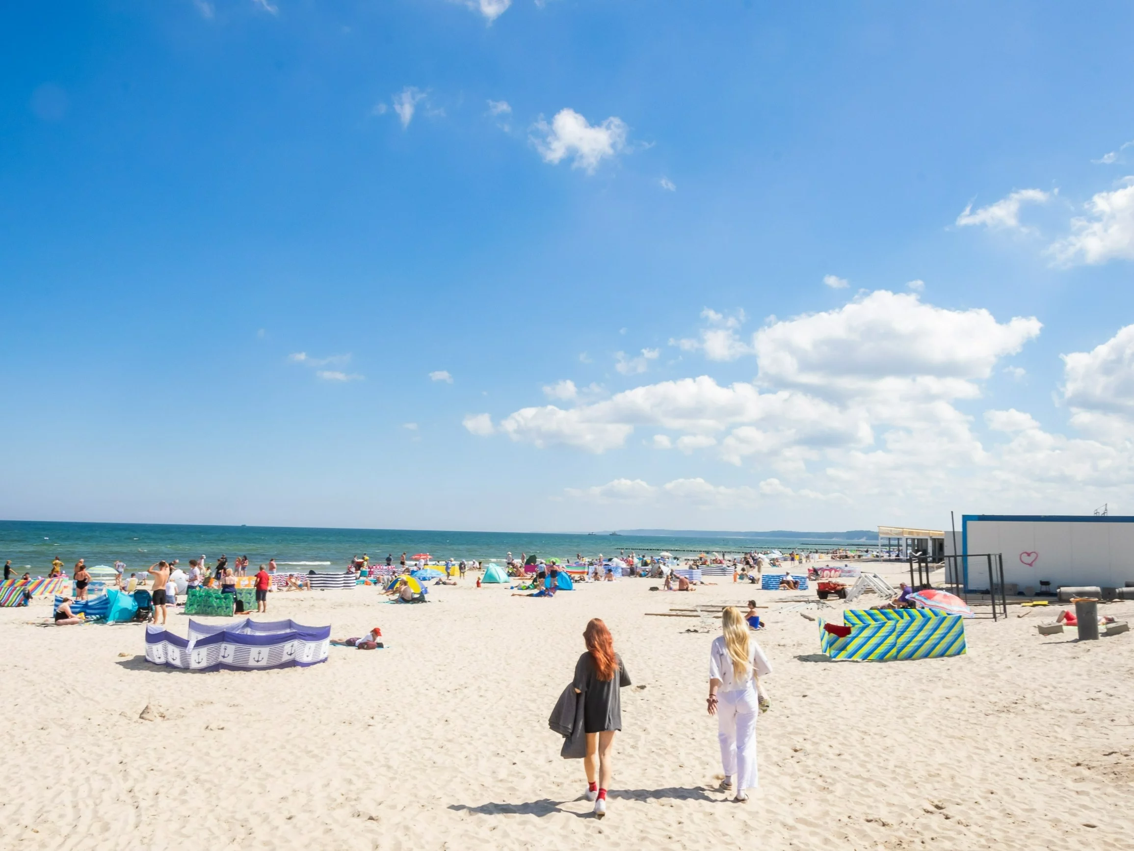 Tragedia na plaży. Piach przysypał 17-latka Tragedia na plaży. Piach przysypał 17-latka