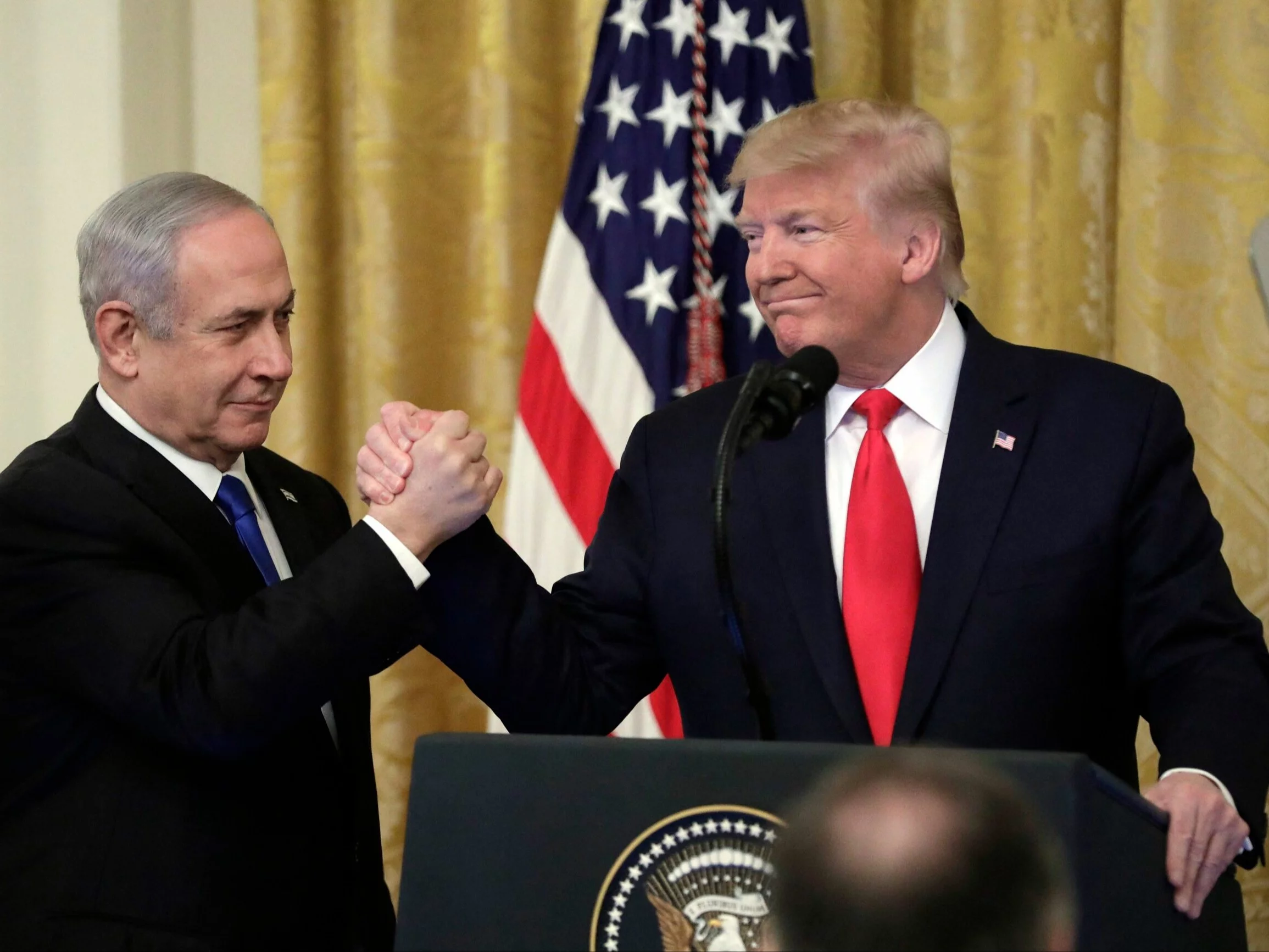 Trump kandydatem do Nobla? Netanjahu przekazuje zaskakujący dokument Trump kandydatem do Nobla? Netanjahu przekazuje zaskakujący dokument