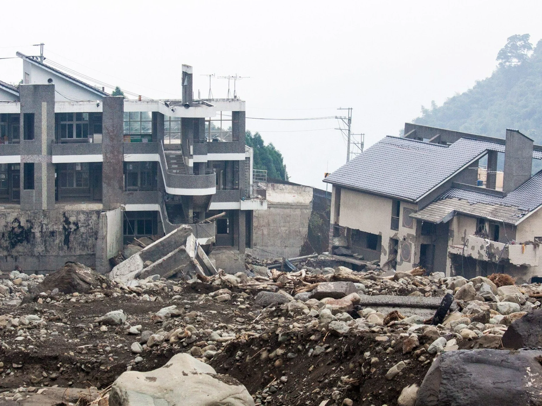 Erupcja wulkanu i trzęsienie ziemi naraz. Władze Rosji ostrzegają przed tsunami