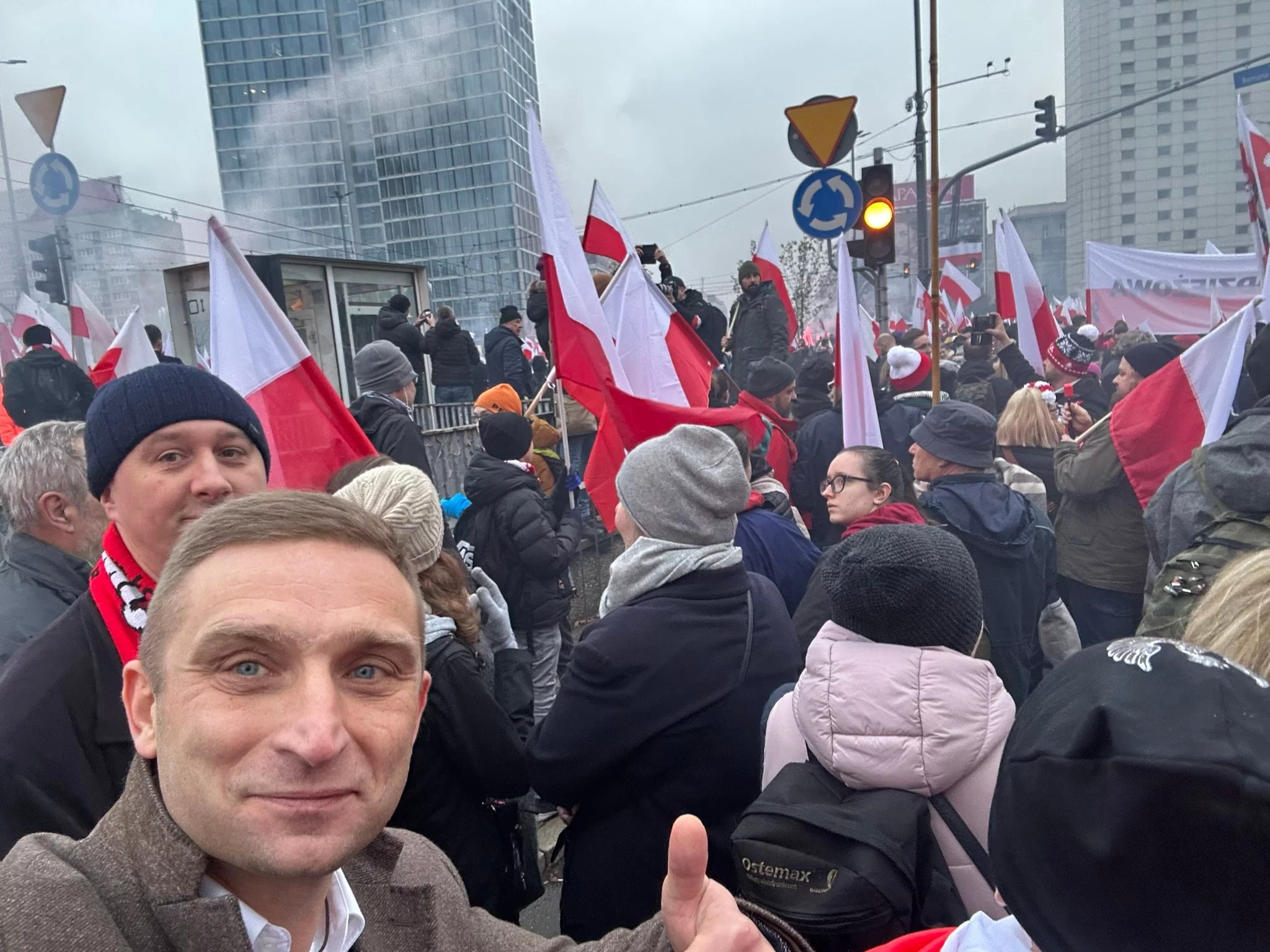 Mała fundacja wykorzystywana przez ludzi Bąkiewicza? Prokuratura przygląda się sprawie Mała fundacja wykorzystywana przez ludzi Bąkiewicza? Prokuratura przygląda się sprawie