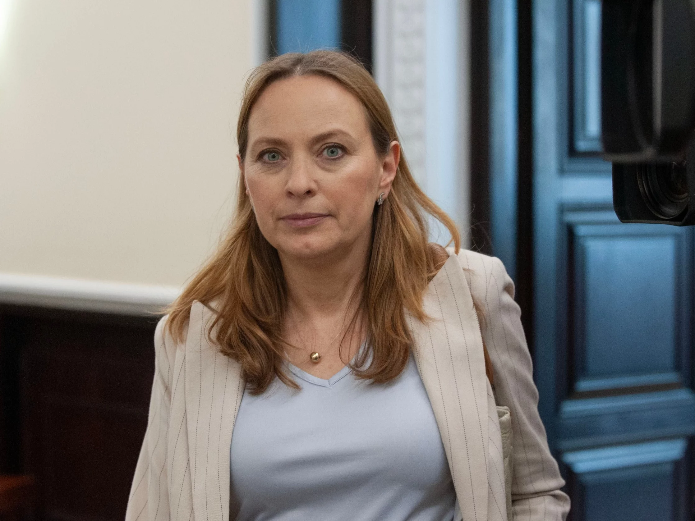 „Osobiście interweniowała”. Minister odrzuca oskarżenia ws. afery. „W ciągu roku nie wysłała pisma”