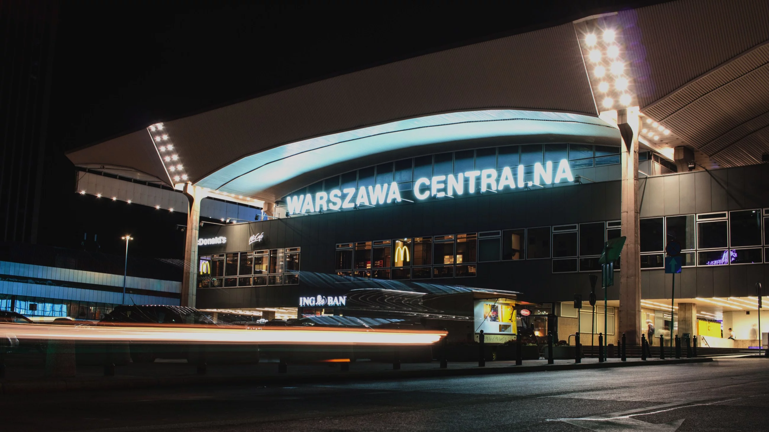 Pożar na Dworcu Centralnym w Warszawie. Ewakuowano kilkadziesiąt osób