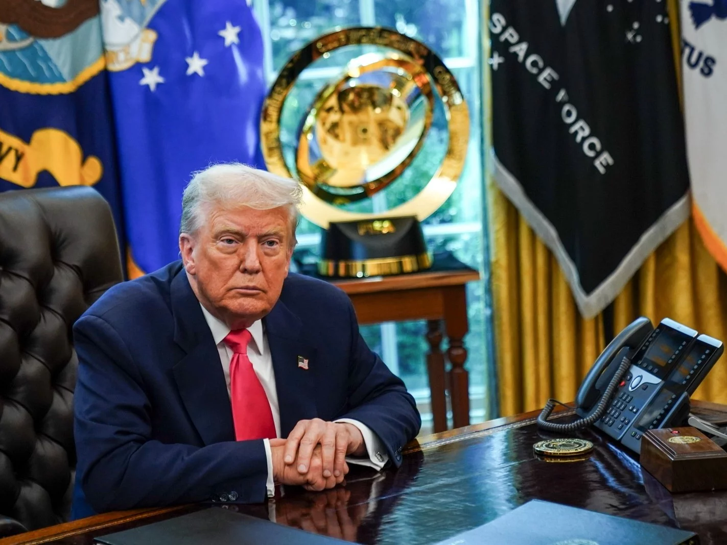 Trump wyruszył na spotkanie z Putinem. „Nie będzie interesów, dopóki nie zakończy się wojna” Trump wyruszył na spotkanie z Putinem. „Nie będzie interesów, dopóki nie zakończy się wojna”
