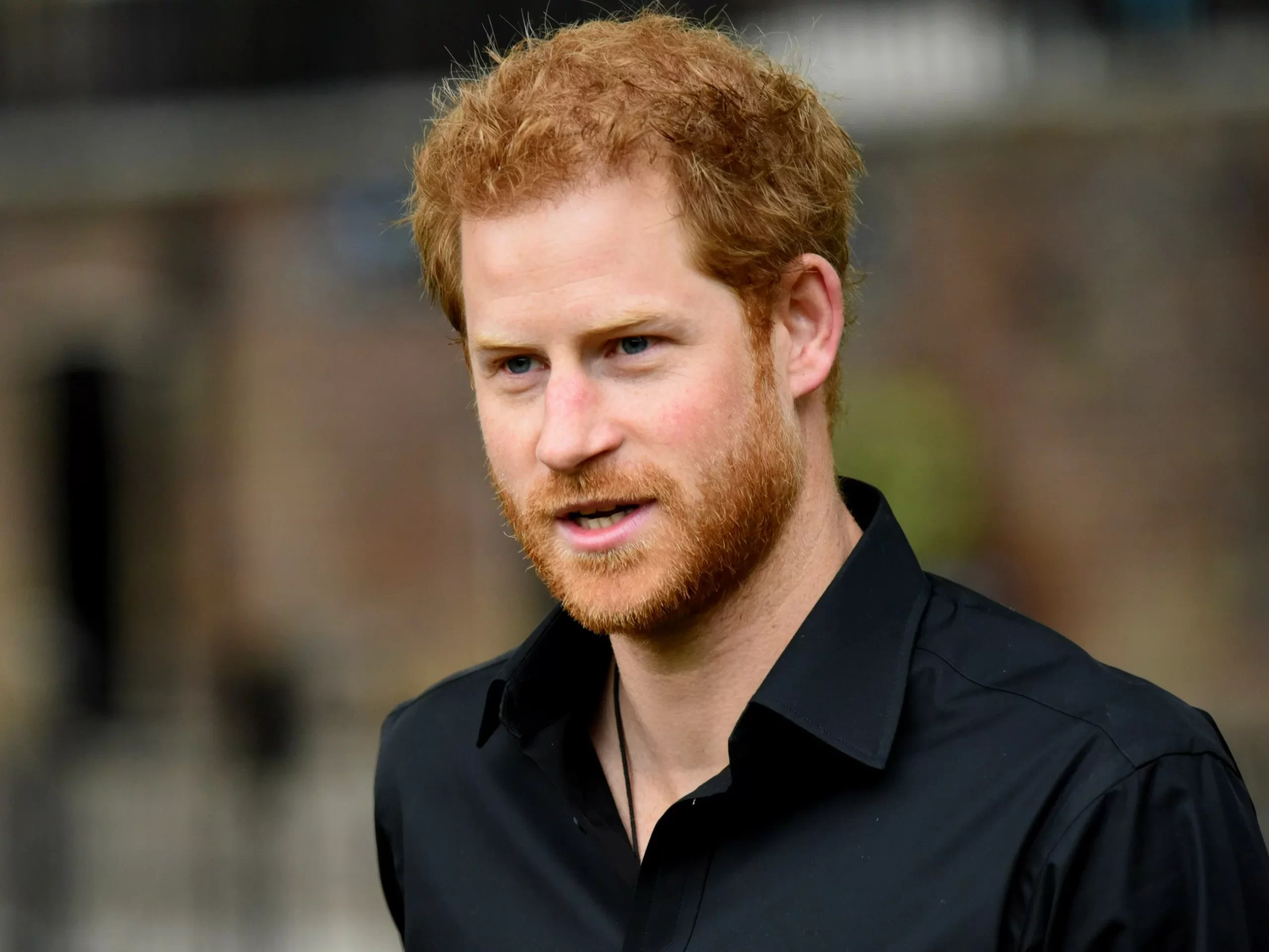 Książę Harry przyłapany przy food trucku w Polsce. Co zamówił?