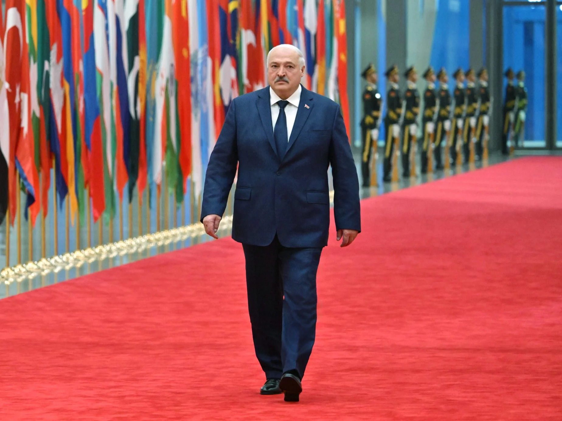 Łukaszenka dopytywał o sytuację na granicy. „Co się dzieje, Polacy szaleją?”