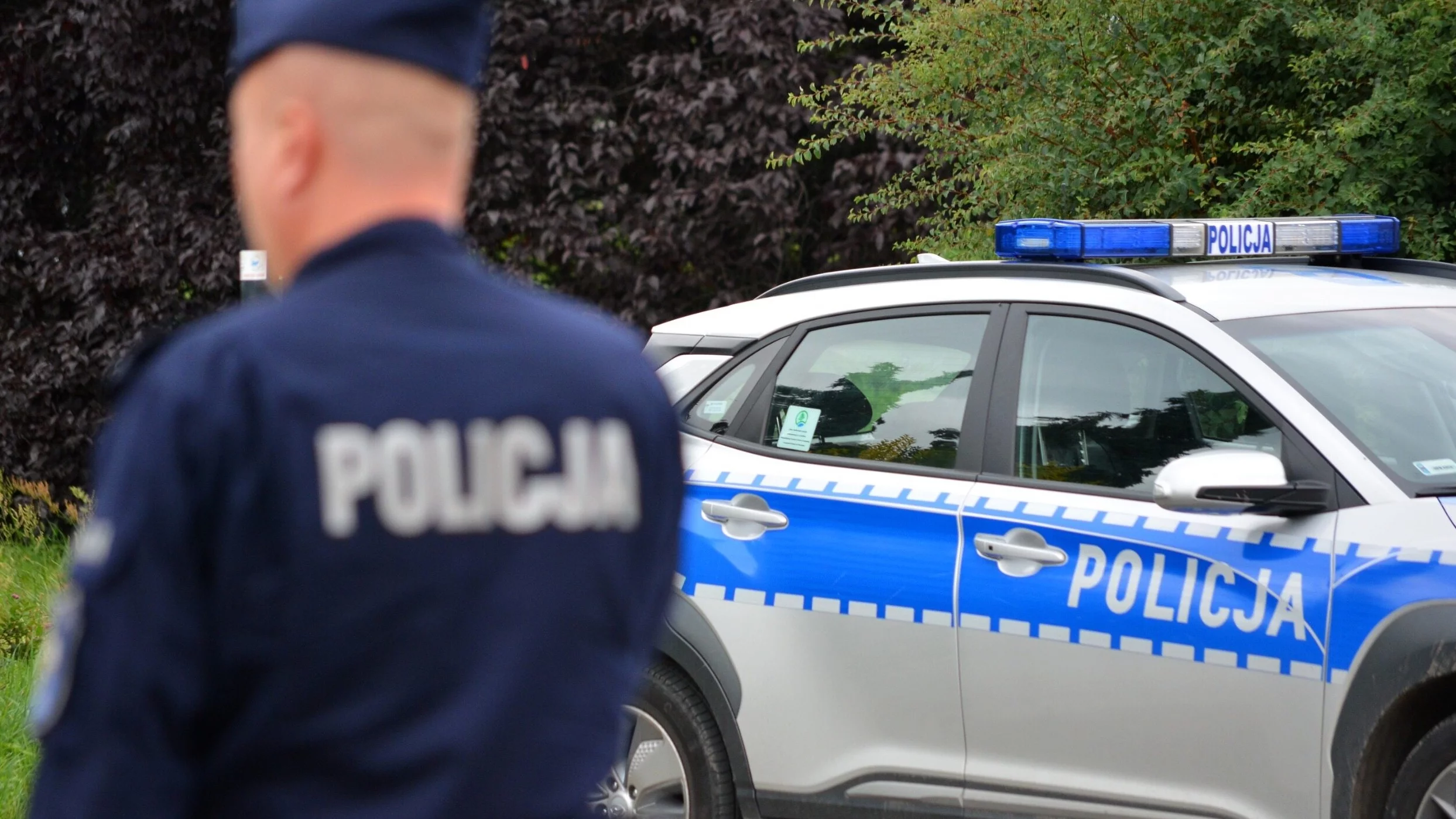 Sąsiedzi wstrząśnięci po tragedii pod Koninem. „Te dziewczynki były tak rezolutne” Sąsiedzi wstrząśnięci po tragedii pod Koninem. „Te dziewczynki były tak rezolutne”