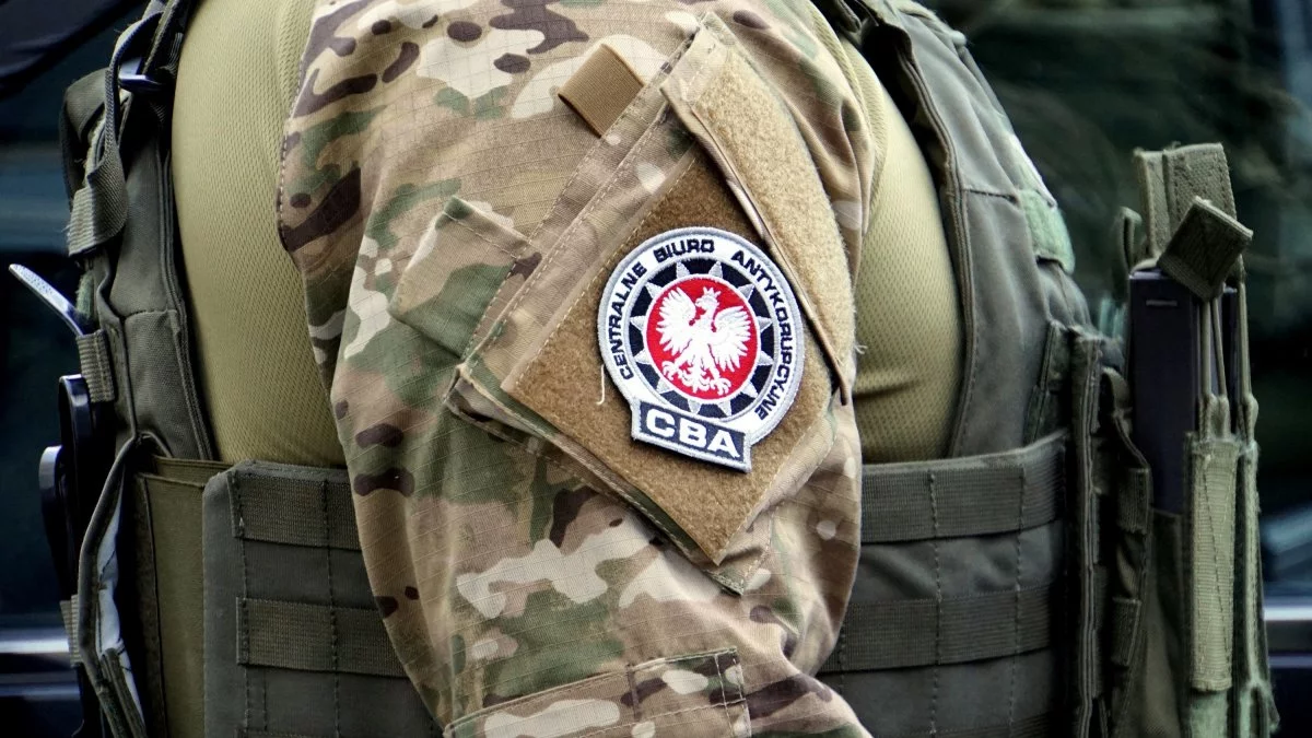 CBA zatrzymało byłego wiceministra. Prokurator przedstawił mu poważne zarzuty CBA zatrzymało byłego wiceministra. Prokurator przedstawił mu poważne zarzuty