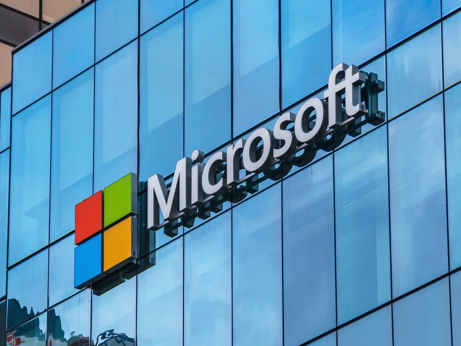Globalna awaria Microsoftu. Firma opublikowała oświadczenie