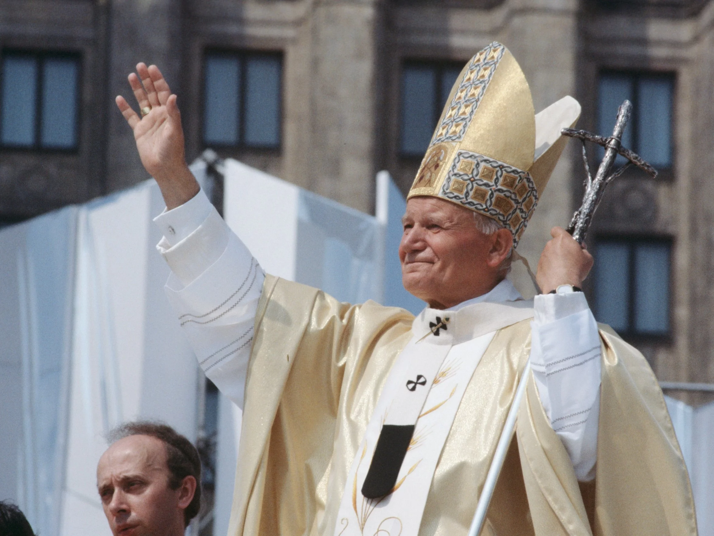 Jan Paweł II wciąż liderem rankingu. „Pokonał” Wałęsę i Piłsudskiego Jan Paweł II wciąż liderem rankingu. „Pokonał” Wałęsę i Piłsudskiego