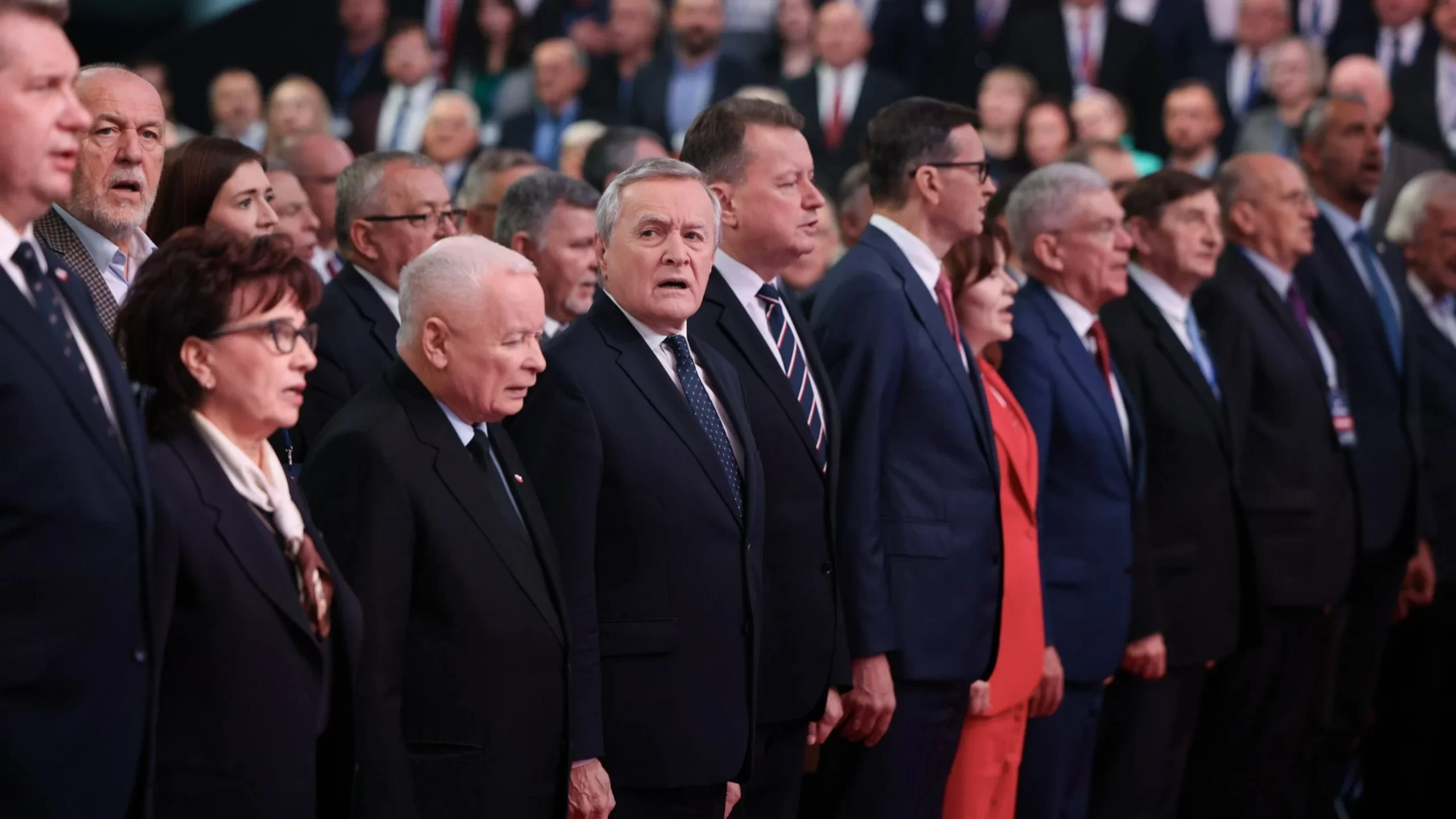 Kaczyński grzmi na konwencji programowej PiS. Wskazał na Brukselę i Berlin Kaczyński grzmi na konwencji programowej PiS. Wskazał na Brukselę i Berlin