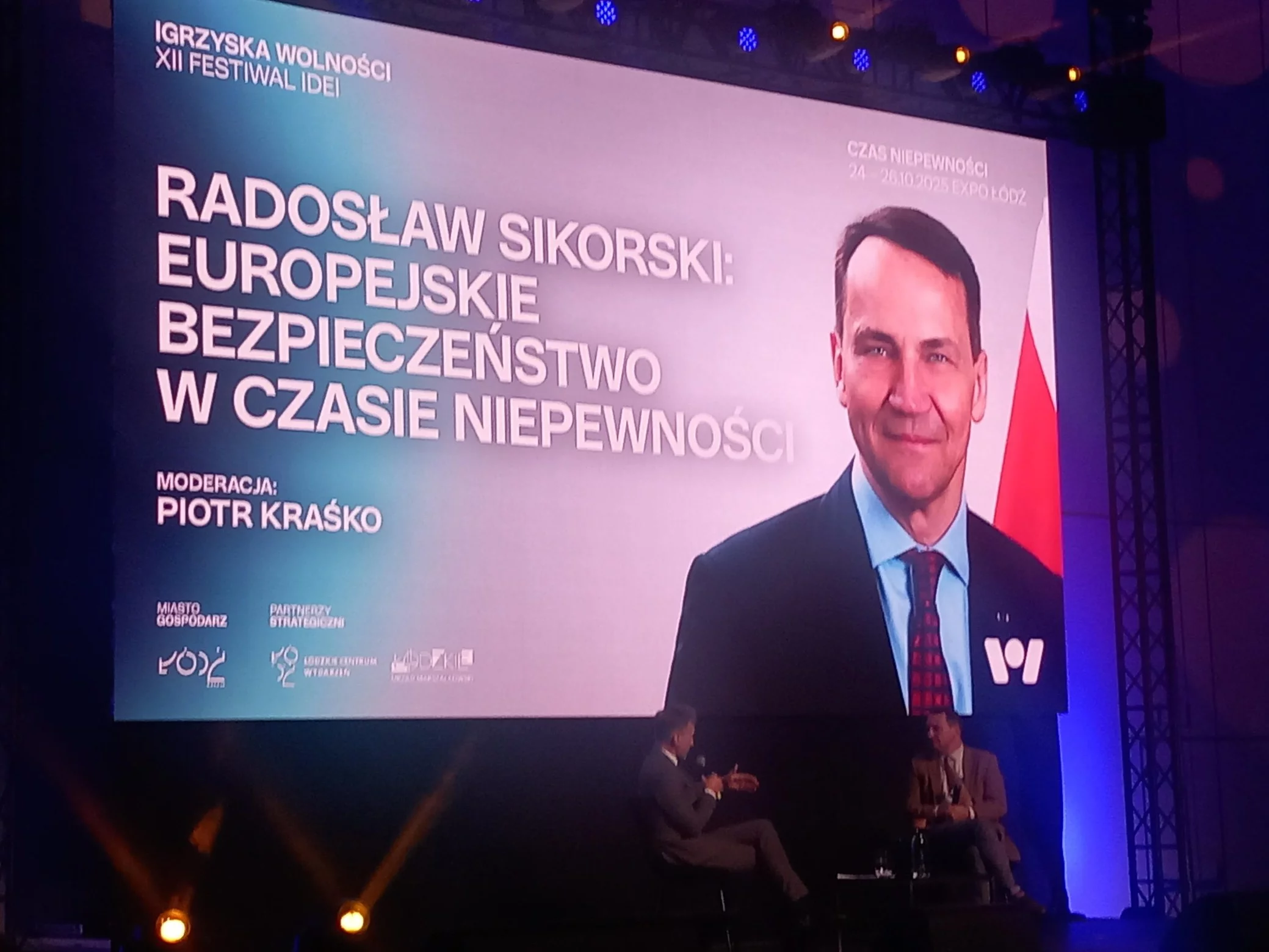 Kaczyński straszy Niemcami. Wymowna reakcja Sikorskiego Kaczyński straszy Niemcami. Wymowna reakcja Sikorskiego