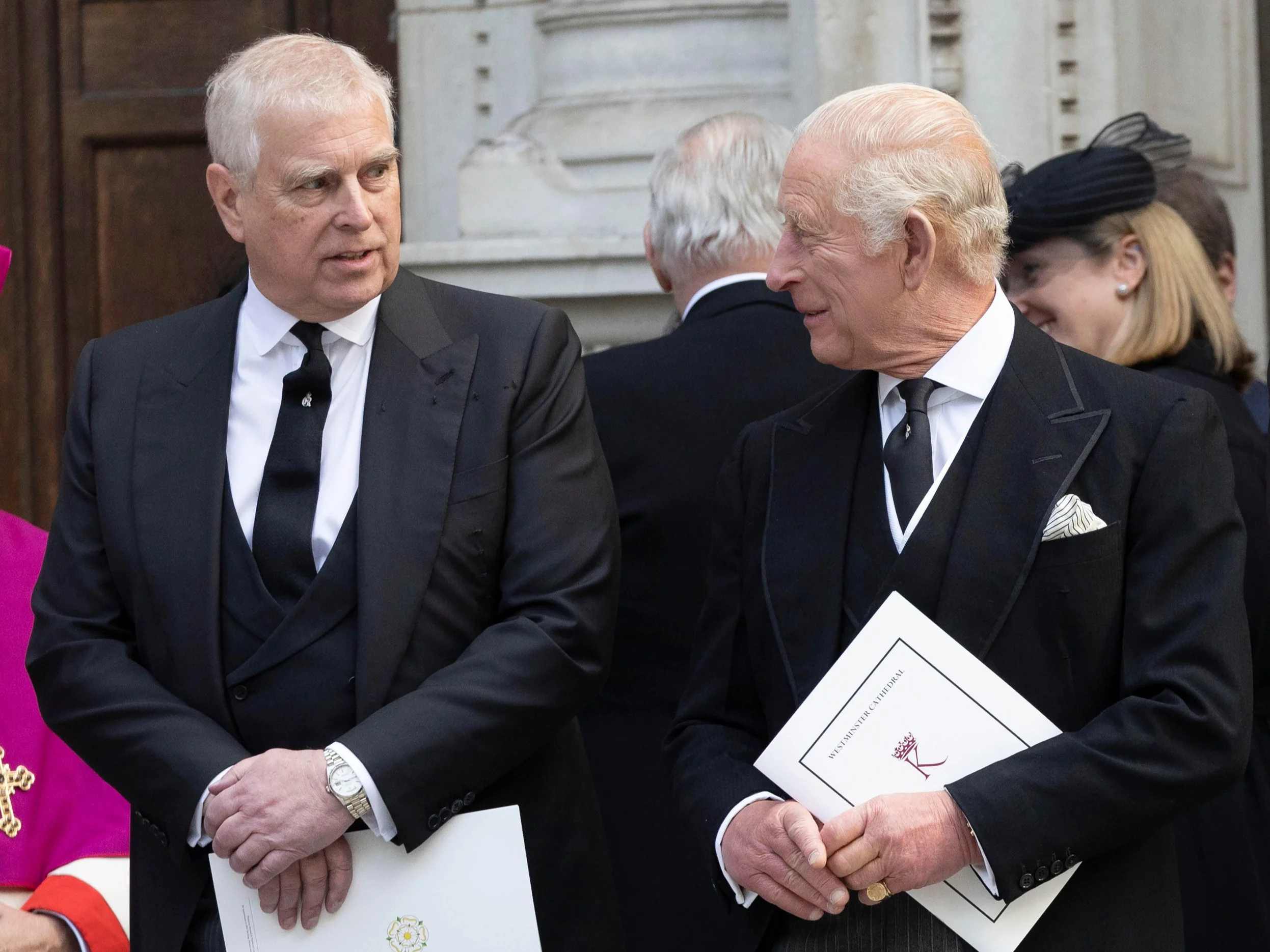 Król Karol wszczął „formalną procedurę” wobec brata. „Ogromny moment w historii świata” Król Karol wszczął „formalną procedurę” wobec brata. „Ogromny moment w historii świata”