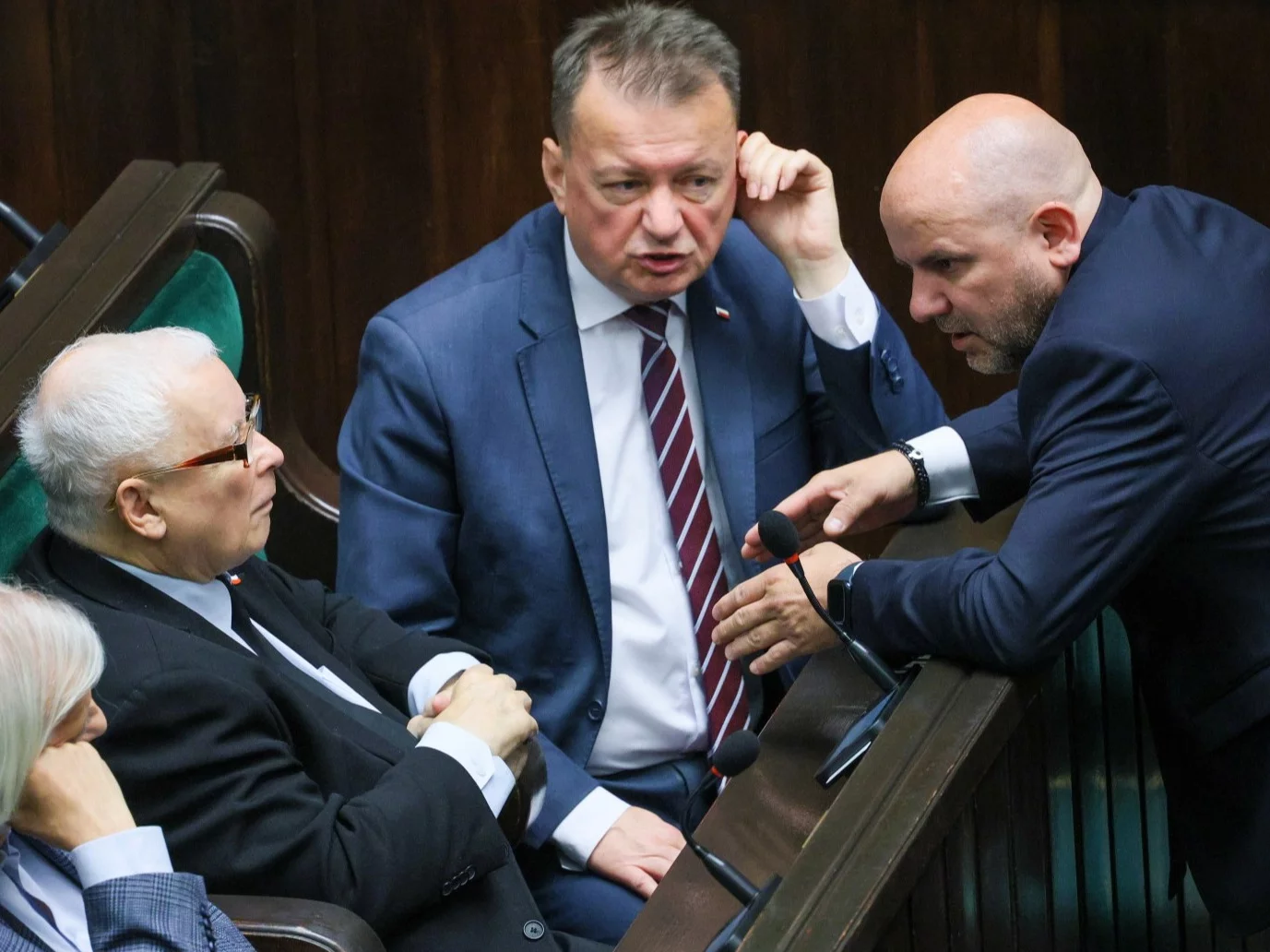 Zakulisowe rozgrywki w PiS. Kaczyński się wścieknie Zakulisowe rozgrywki w PiS. Kaczyński się wścieknie