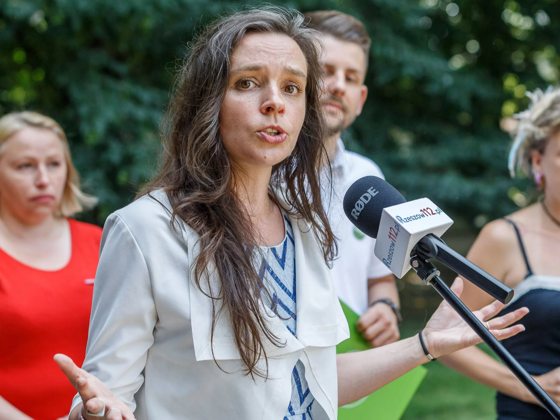 Zgrzyt w szeregach KO. Poszło o ograniczenie 800 plus dla Polaków Zgrzyt w szeregach KO. Poszło o ograniczenie 800 plus dla Polaków