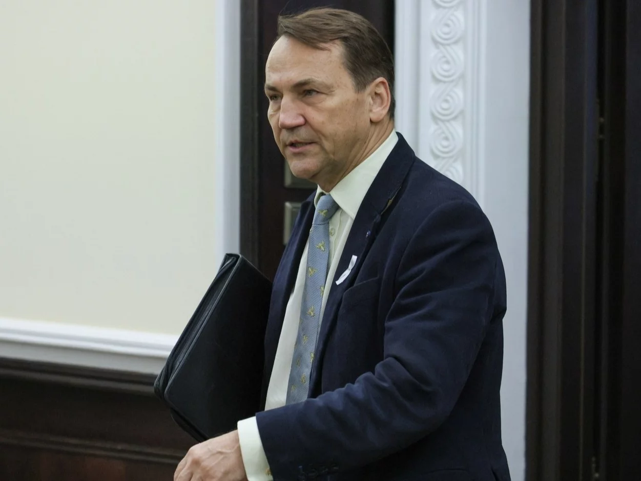 Awantura na spotkaniu z Sikorskim. Do akcji wkroczyły służby