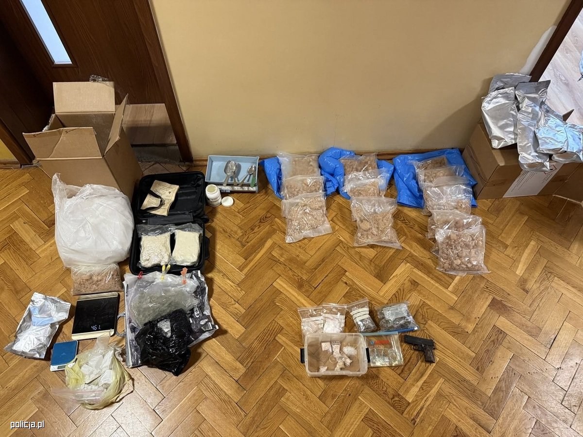 Miał narkotyki warte milion złotych. Trafił do aresztu Miał narkotyki warte milion złotych. Trafił do aresztu