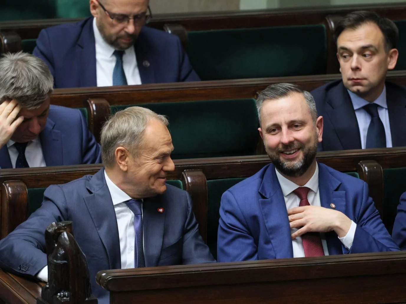 Nietypowe okrzyki w Sejmie. Tusk zwrócił uwagę na ważny szczegół Nietypowe okrzyki w Sejmie. Tusk zwrócił uwagę na ważny szczegół