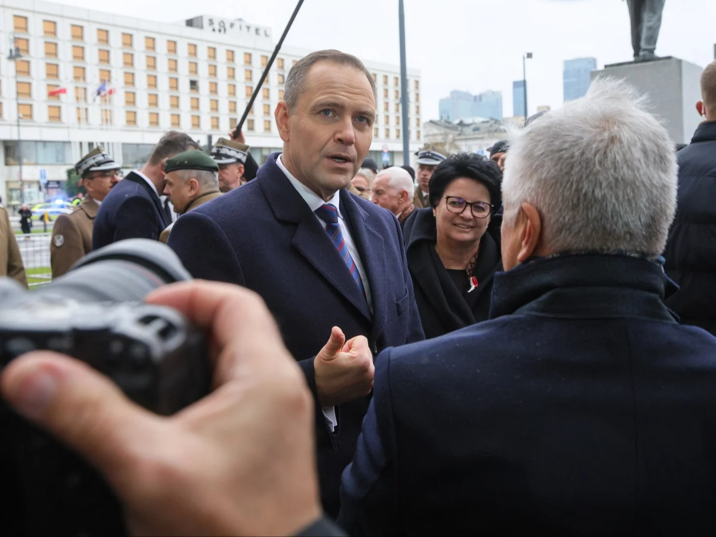 Prezydent Nawrocki podpisał 10 ustaw. Jedna z nich dotyczyła CPK Prezydent Nawrocki podpisał 10 ustaw. Jedna z nich dotyczyła CPK
