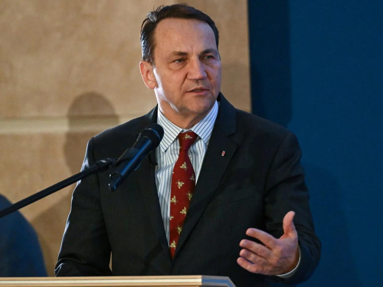 Skandaliczne słowa z Izraela o Polsce. Sikorski podjął stanowcze kroki Skandaliczne słowa z Izraela o Polsce. Sikorski podjął stanowcze kroki