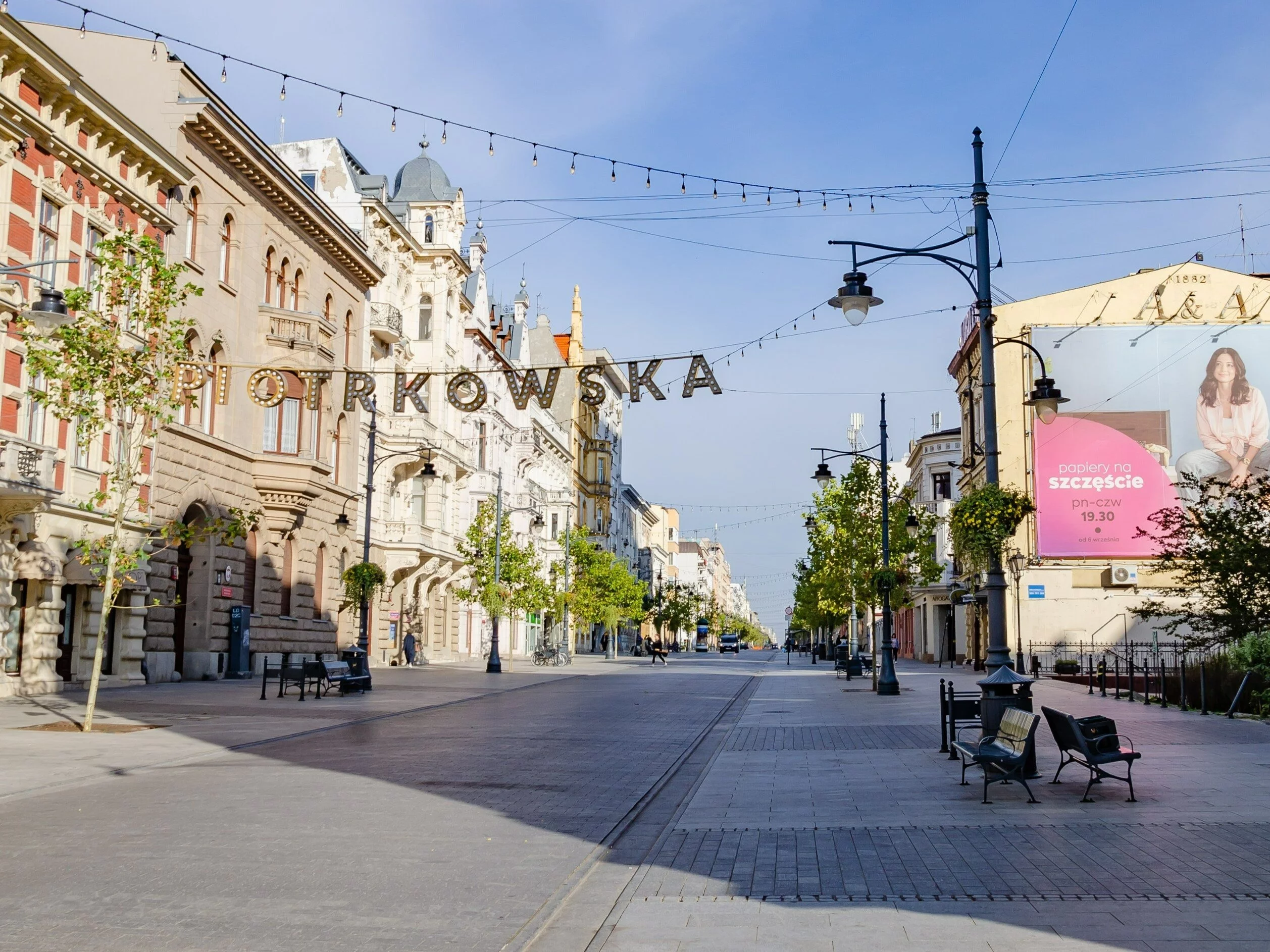 Tortury w centrum miasta. „Próbowali mu odciąć palec”