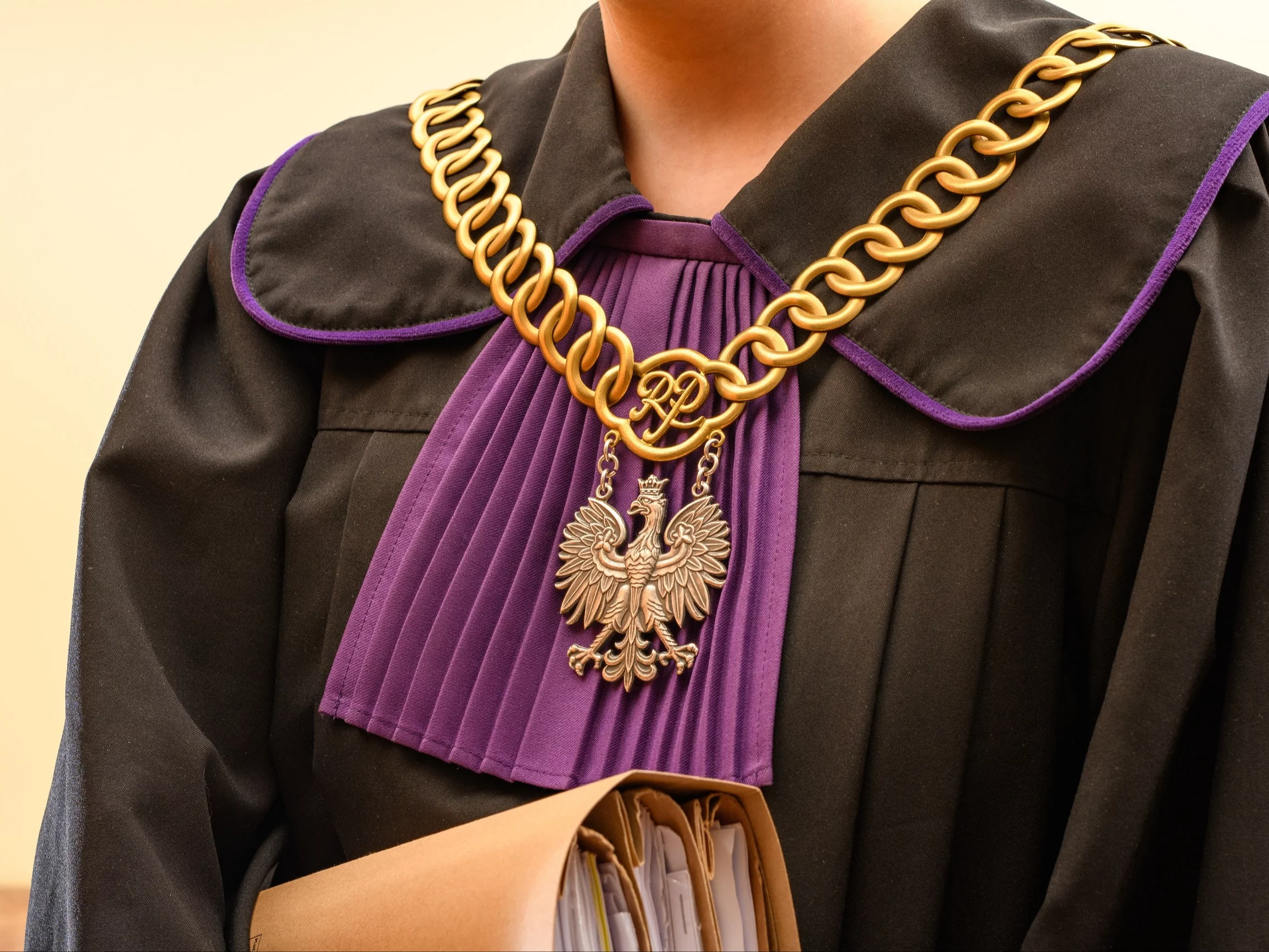 4-latek wpadł do gorącej wody, jego ciało odkryto w lesie. Sąd ukarał młodych rodziców