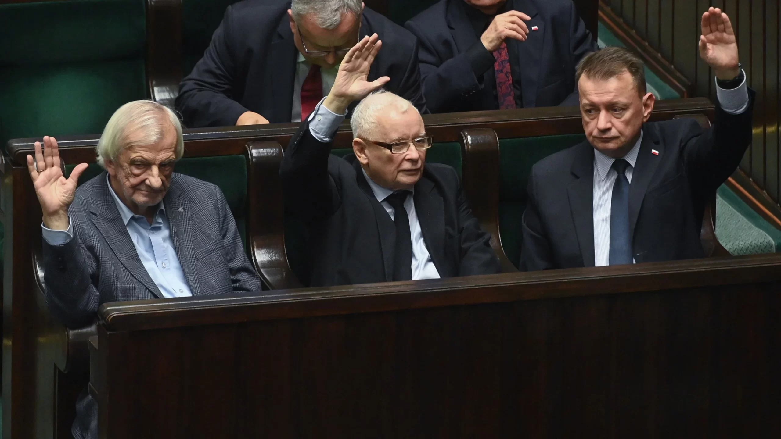 Czołowemu politykowi groziło zawieszenie, po politycznej burzy w PiS sprawdzono resztę. „Skandal” Czołowemu politykowi groziło zawieszenie, po politycznej burzy w PiS sprawdzono resztę. „Skandal”