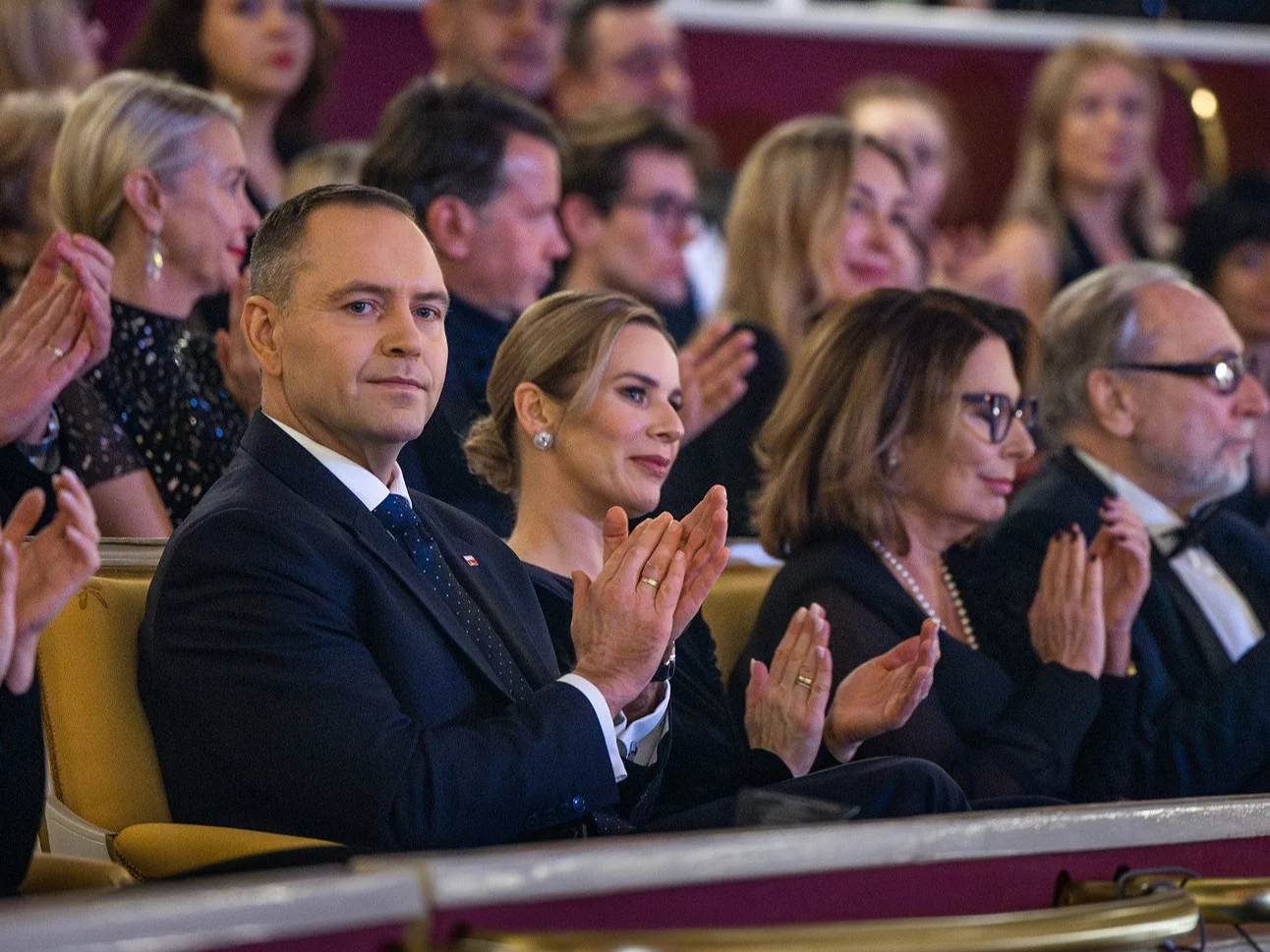 Karol Nawrocki wygwizdany. Tak zareagował