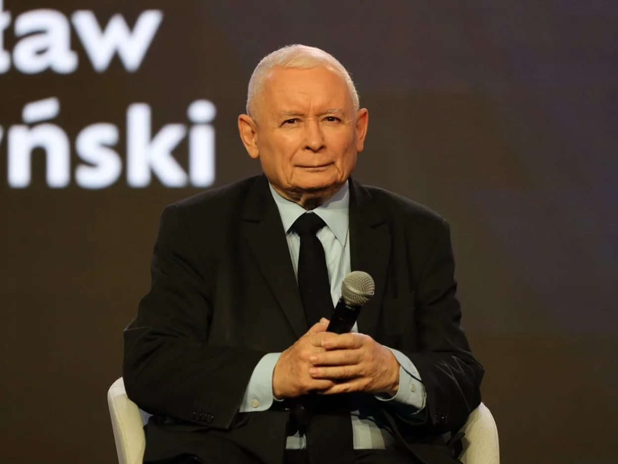 Wielkie zmiany u Kaczyńskiego. Na jaw wyszły nowe fakty Wielkie zmiany u Kaczyńskiego. Na jaw wyszły nowe fakty