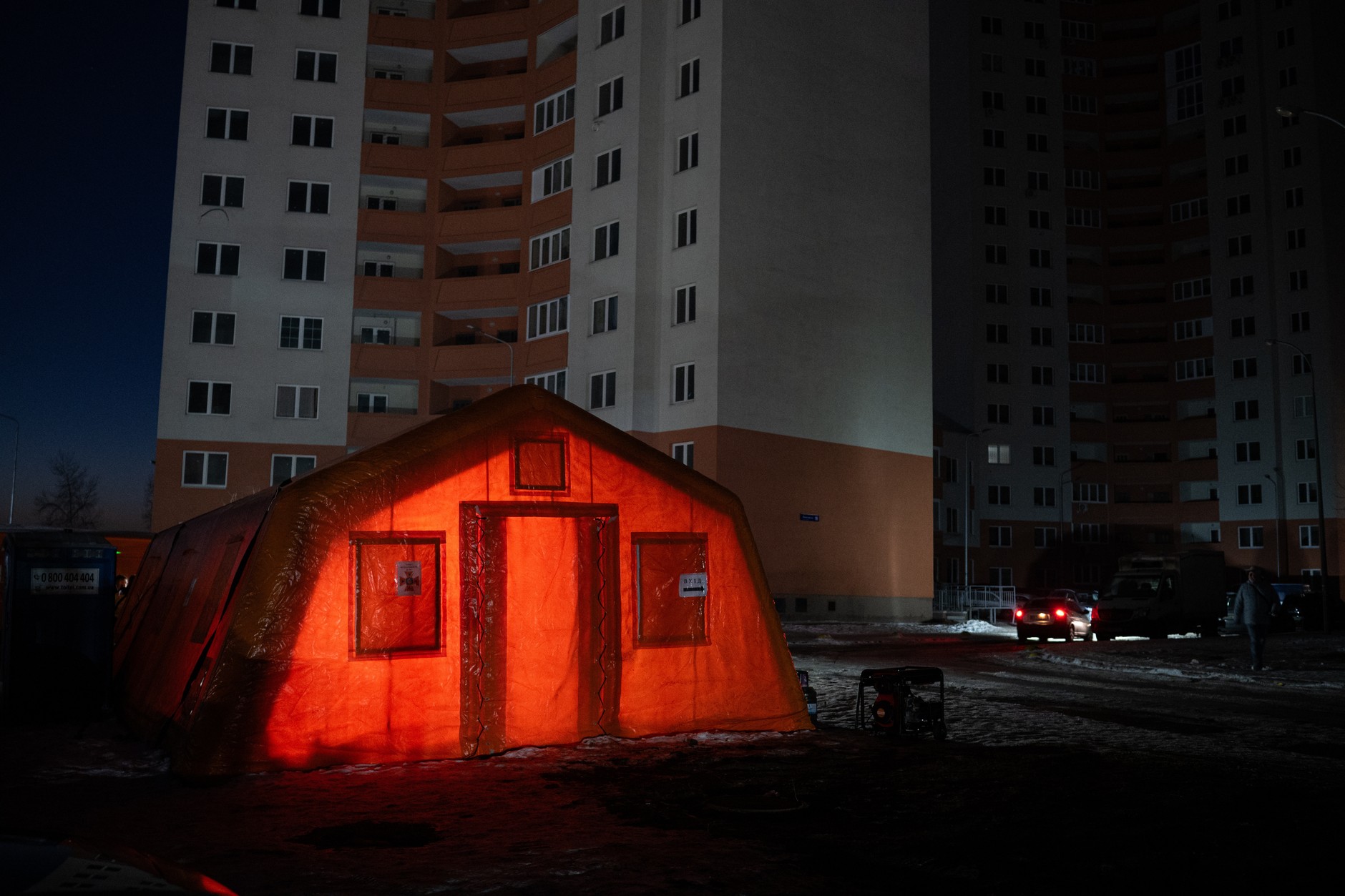 "Dzisiaj ktoś umrze z zimna". Rosja nie ma litości. Intensyfikuje plan destrukcji Ukrainy. "Świat zmierza ku otchłani"