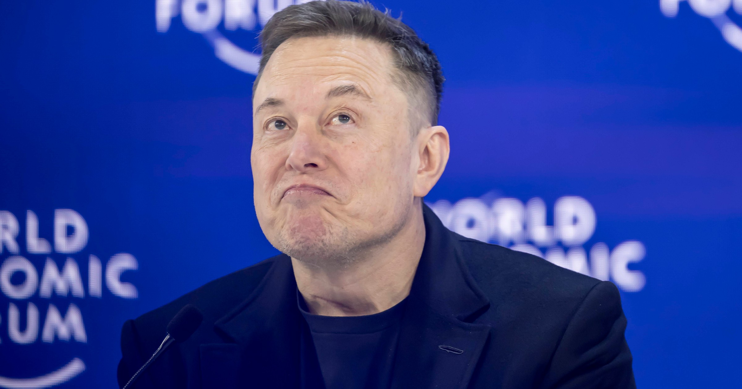 Grok na celowniku Unii Europejskiej. Jest decyzja o wszczęciu dochodzenia Grok na celowniku Unii Europejskiej. Jest decyzja o wszczęciu dochodzenia