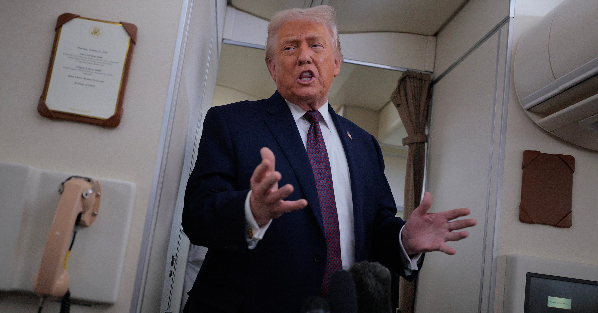 Iran chce porozumienia z USA? Donald Trump: dzwonili wielokrotnie