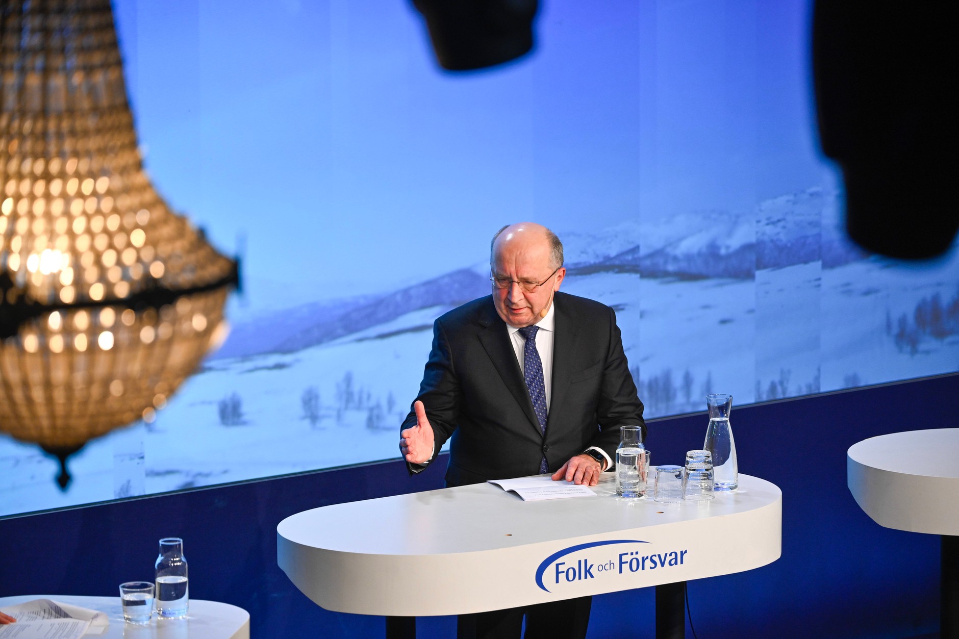 "Na co czekamy?". Europa pozbawiona pomocy USA podnosi stawkę. Wyjaśniamy [WYKRESY]