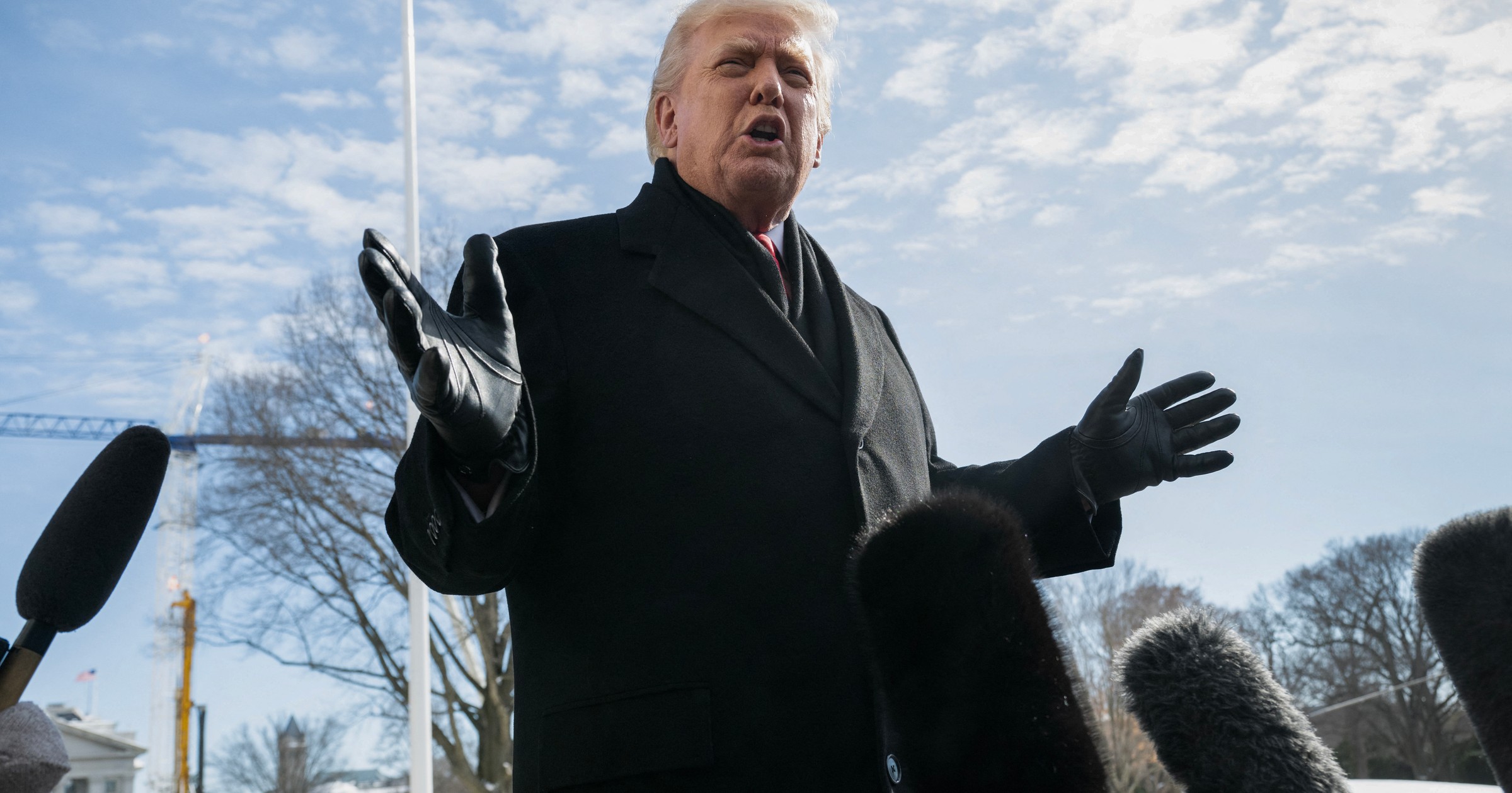 Ukraina pogrąża się w zimnie i ciemności. Waszyngton ma narzędzia, by jej pomóc, ale z nich nie korzysta. Frustracja w Kongresie narasta