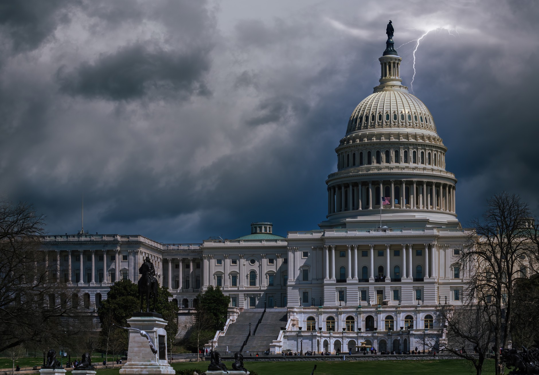 W pogoni za flotą cieni. Amerykanie tracą cierpliwość. Ta ustawa ma wreszcie zaboleć Putina. "Kongres nie będzie dłużej tolerował luk"