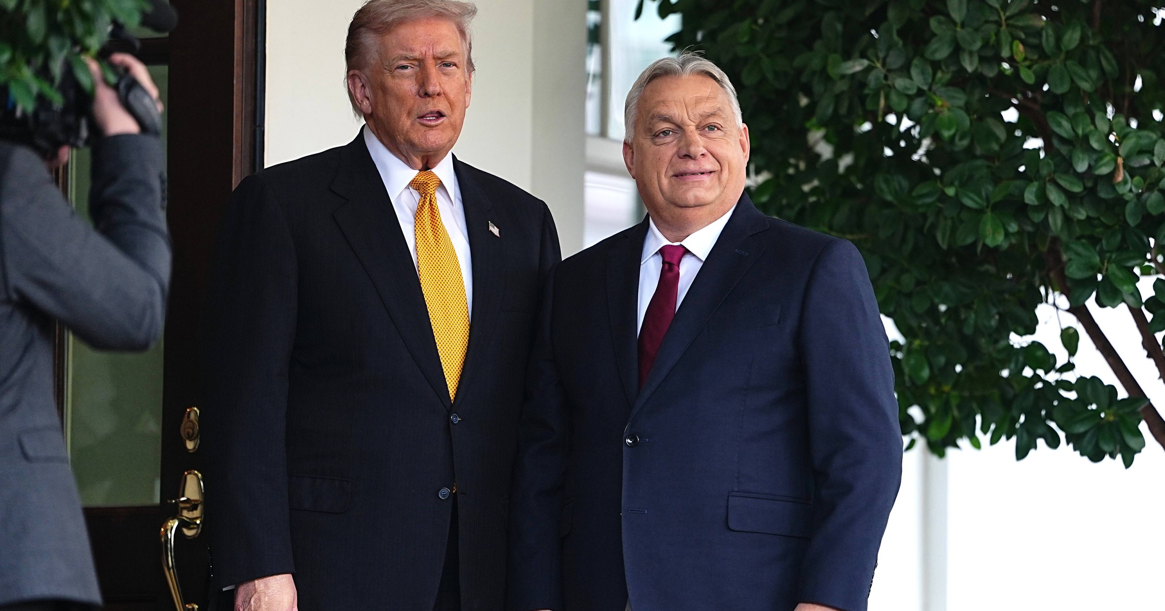 Węgrzy mają złe wiadomości dla Orbana, a Trump dla Kuby. Podsumowanie nocy