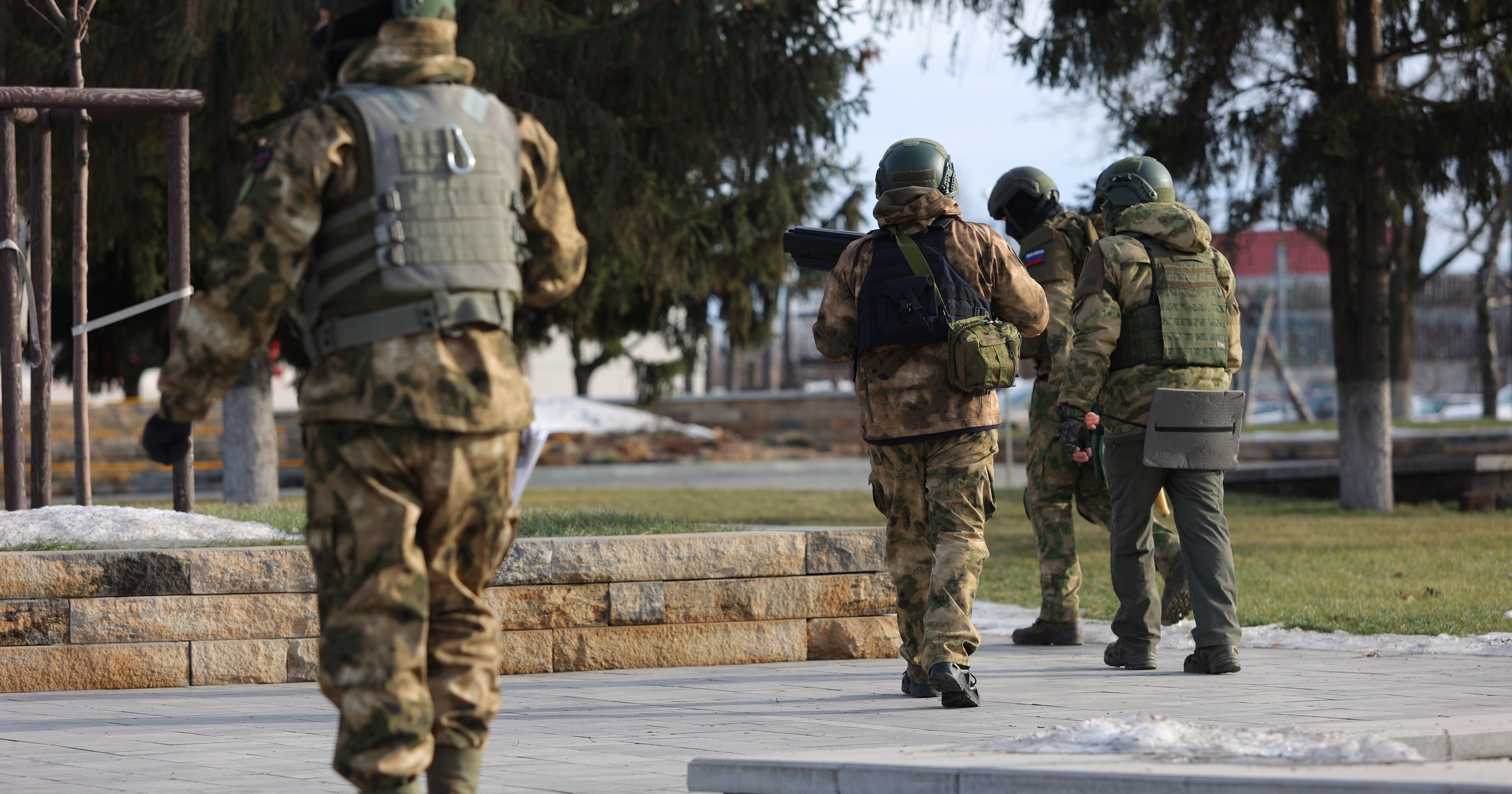 "Wszyscy są zmęczeni". Rosjanie z Biełgorodu mają dość. Żołnierze starają się unieważniać umowy wojskowe. "Zawsze żyliśmy w zgodzie z Ukraińcami. To dobrzy ludzie" "Wszyscy są zmęczeni". Rosjanie z Biełgorodu mają dość. Żołnierze starają się unieważniać umowy wojskowe. "Zawsze żyliśmy w zgodzie z Ukraińcami. To dobrzy ludzie"