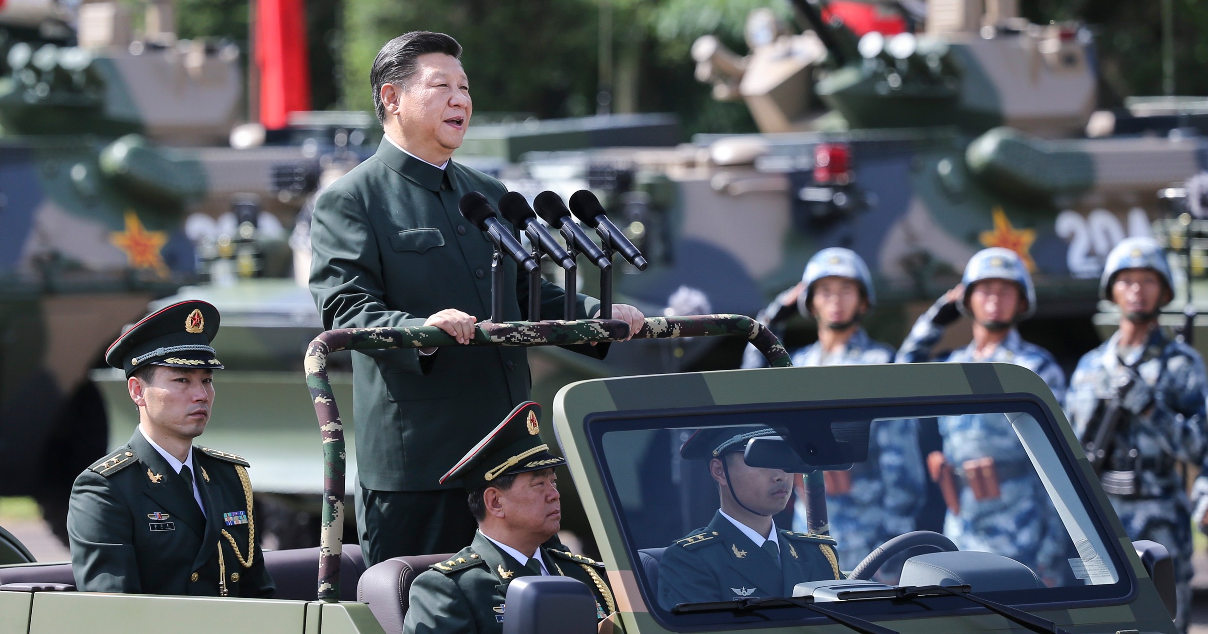 Zdrada i wielkie przetasowanie w Chinach. "Kto się sprzeciwia, ten jest stracony". Xi Jinping czyści otoczenie, kluczowe postacie znikają ze sceny