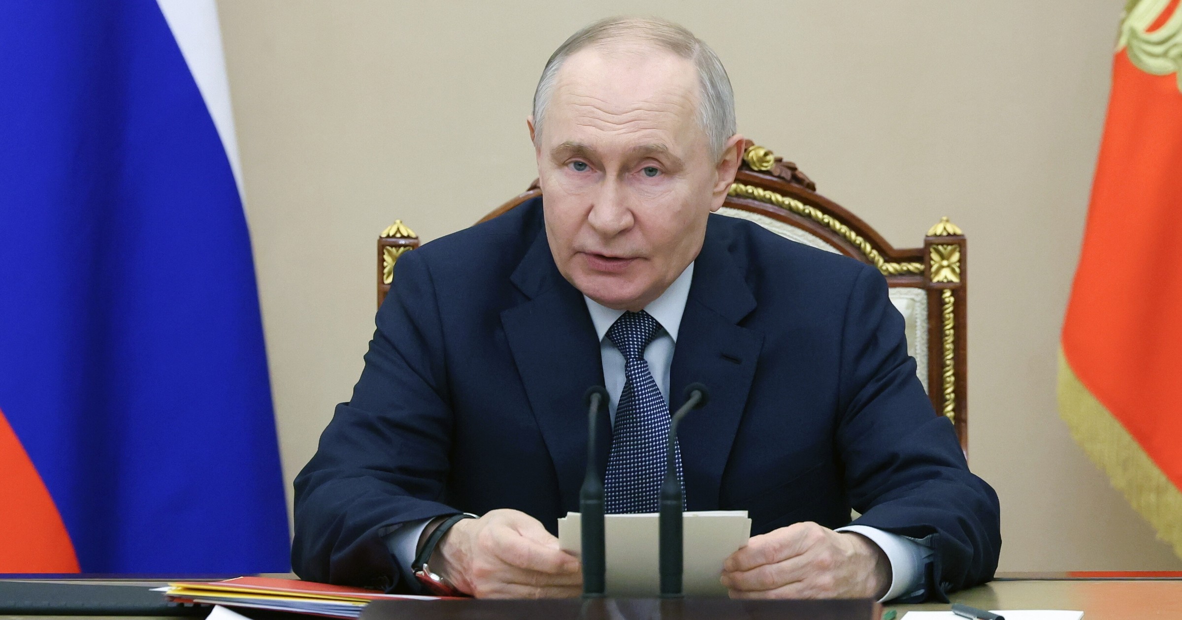 Odtajnione akta Epsteina. Jest wiele wzmianek o Władimirze Putinie Odtajnione akta Epsteina. Jest wiele wzmianek o Władimirze Putinie