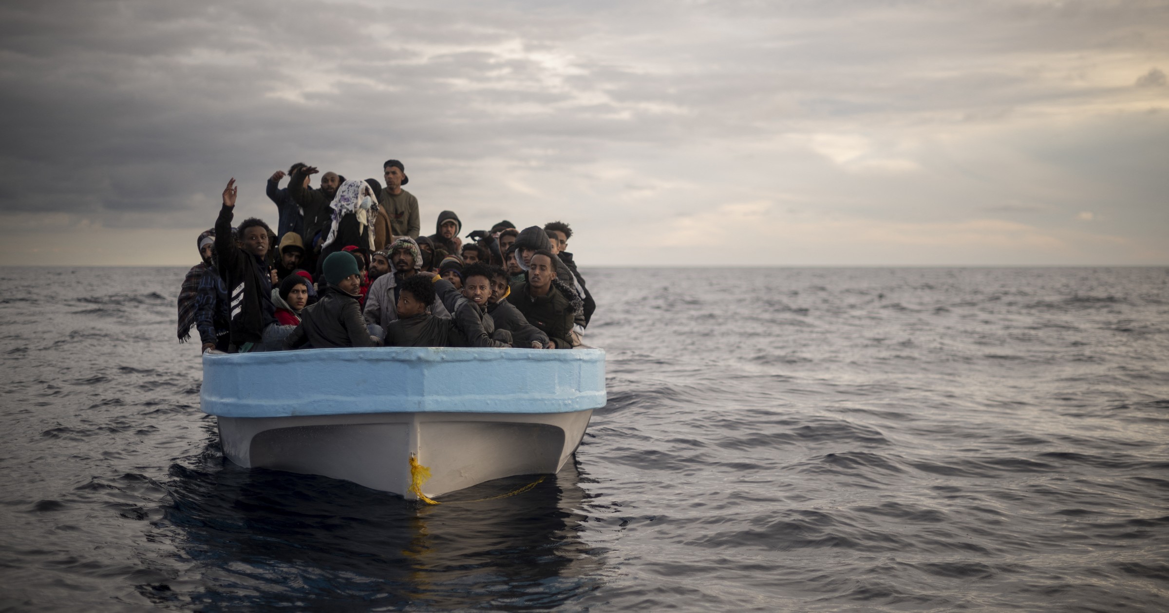 Bliski Wschód zapada się w przemocy. UE może czekać kolejny migracyjny test. "Ruchy uchodźcze na niespotykaną dotąd skalę"